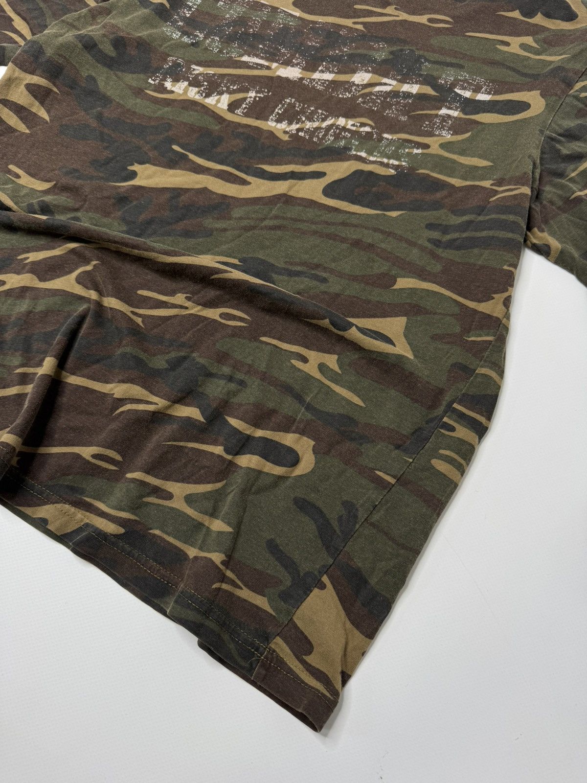 Vintage Vintage avant garde archive camo tee if6was9 lgb drip y2k 00 Size US M / EU 48-50 / 2 - 6 Thumbnail