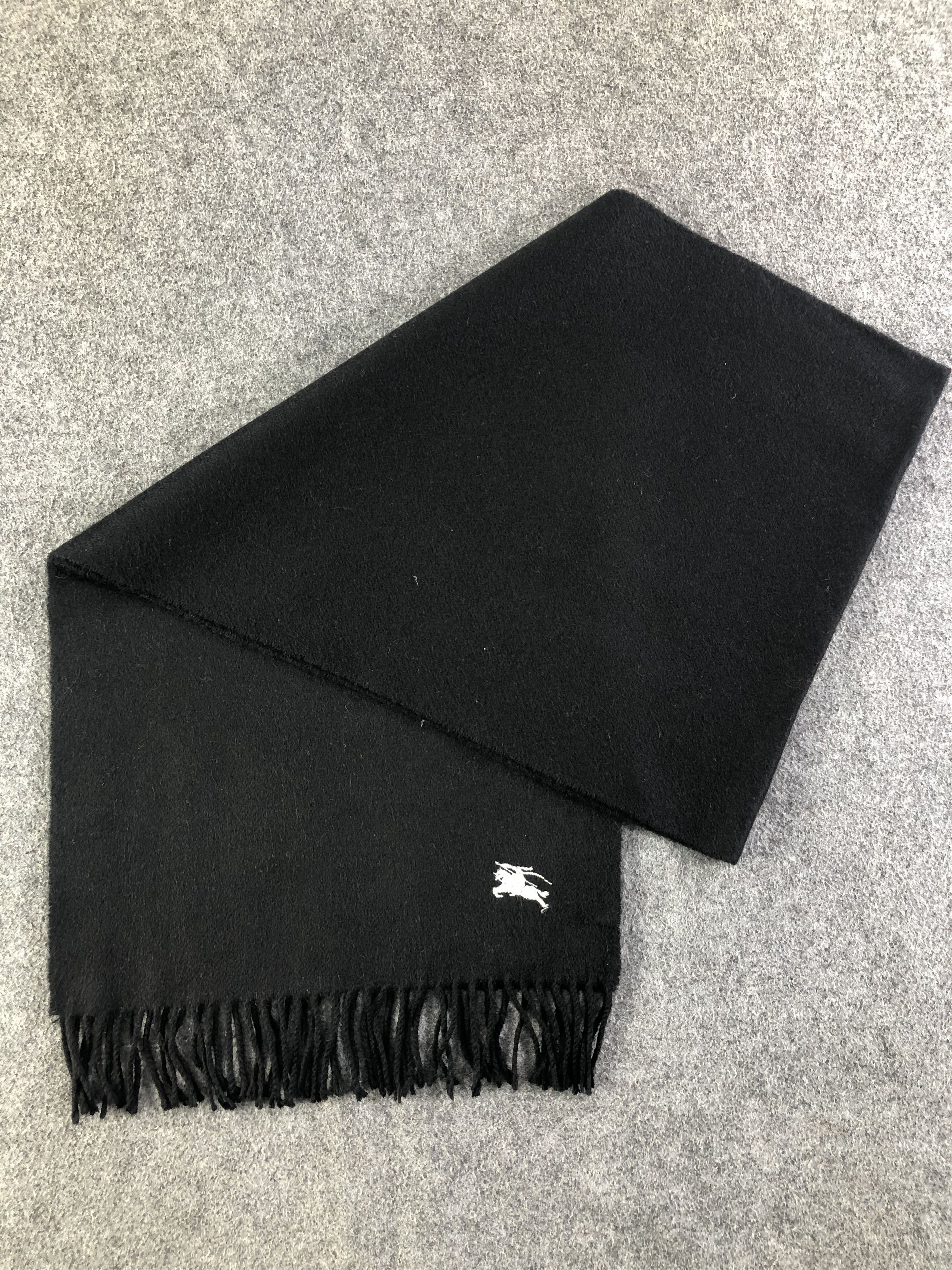 Burberry Burberry Scarf / Muffler / Neckwear Size ONE SIZE - 6 Thumbnail