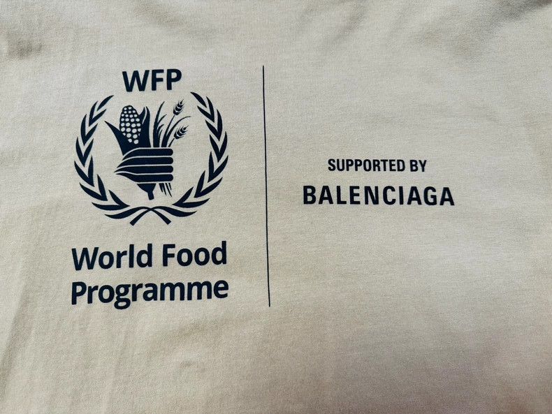 Balenciaga Balenciaga WFP generation joint printed Logo round neck pu Size US XXS / EU 40 - 5 Thumbnail