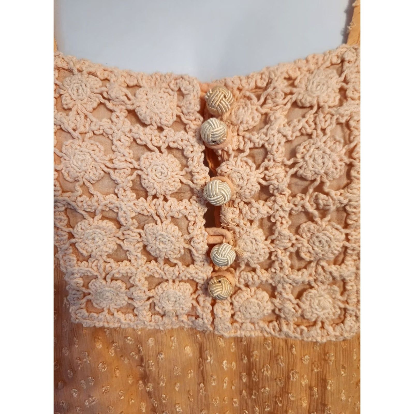 Denime Denim 24/7 Blouse Shirt 14W Plus Peach Semi Sheer Chiffon Lined Dotted Swiss Square Neck 3/4 Sleeve Womens Boys Size XL / US 12-14 / IT 48-50 - 2 Thumbnail