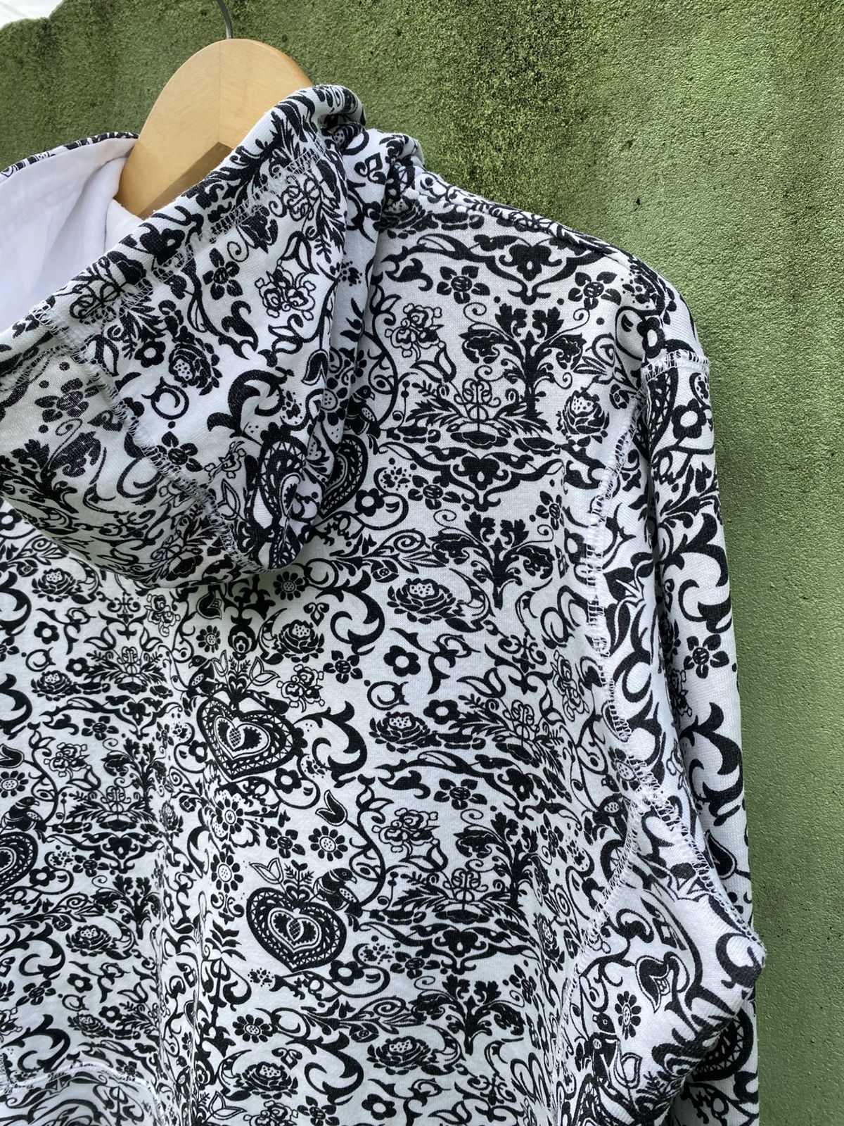 Vintage N.W.D Y2K Black White Paisley Full Zip Hoodie All Over Print Size L / US 10 / IT 46 - 11 Thumbnail