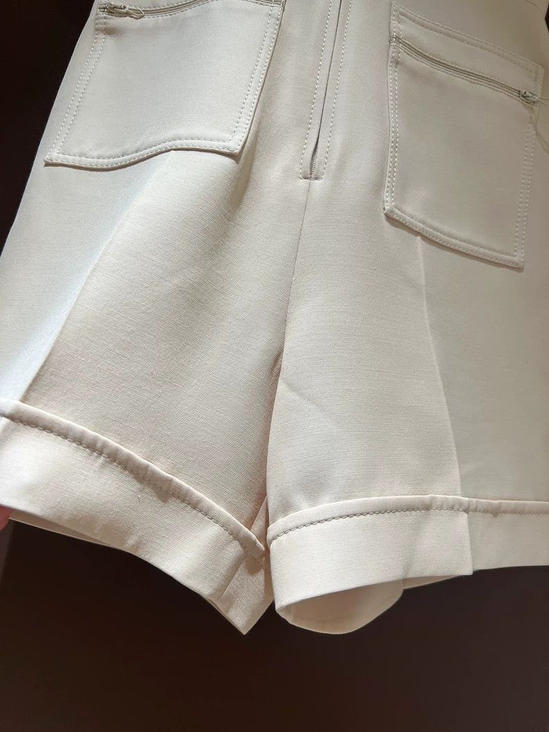 Gucci Gucci Cream-colored workwear-style jumpsuit jumpsuit dress Size XS / US 0-2 / IT 36-38 - 3 Thumbnail