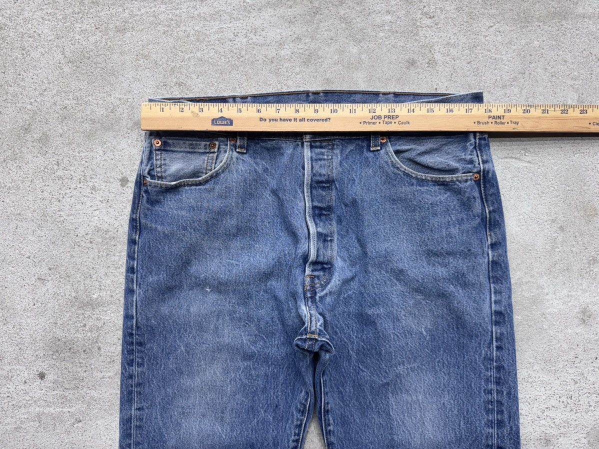 Levi's × Levi's Vintage Clothing × Vintage Vintage Levis 501 35x29 Blue Button Fly Denim Faded 90s Y2K Size US 35 - 5 Thumbnail