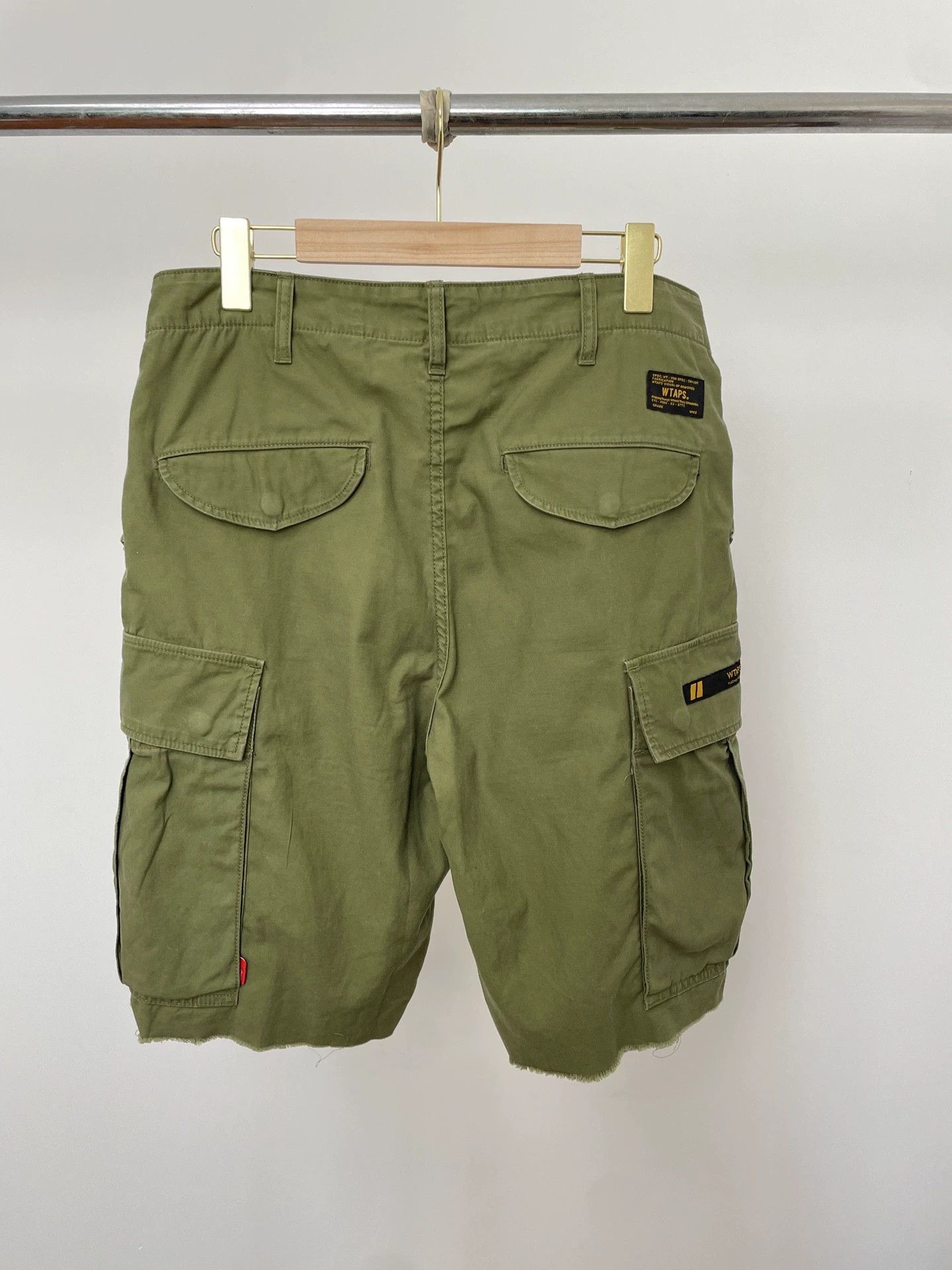 Wtaps WTAPS 15SS Olive Drab Cargo Shorts Size 2 Size US 32 / EU 48 - 2 Thumbnail