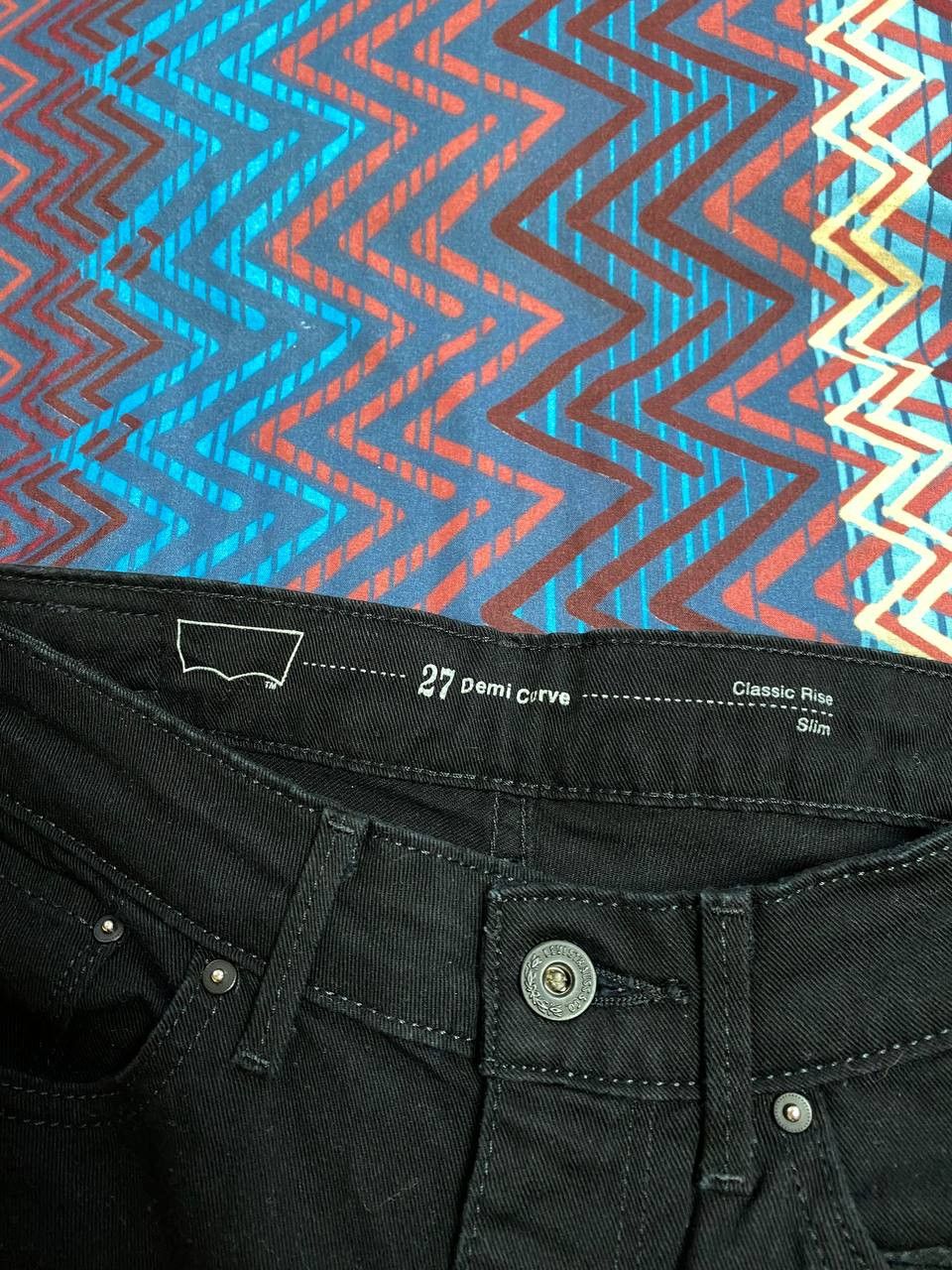 Levi's Black jeans vintage Y2K Levi's Classic Rise Slim streetwear Size 27" / US 4 / IT 40 - 2 Thumbnail