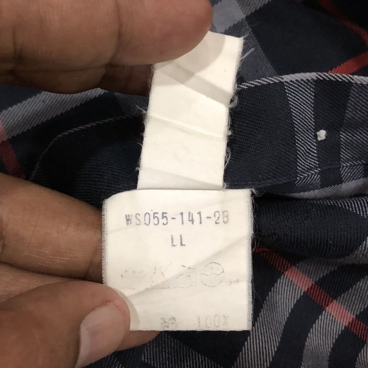 Burberry Burberrys Plaid Cotton Overprint Logo Long Sleeve Shirt Size US L / EU 52-54 / 3 - 17 Thumbnail