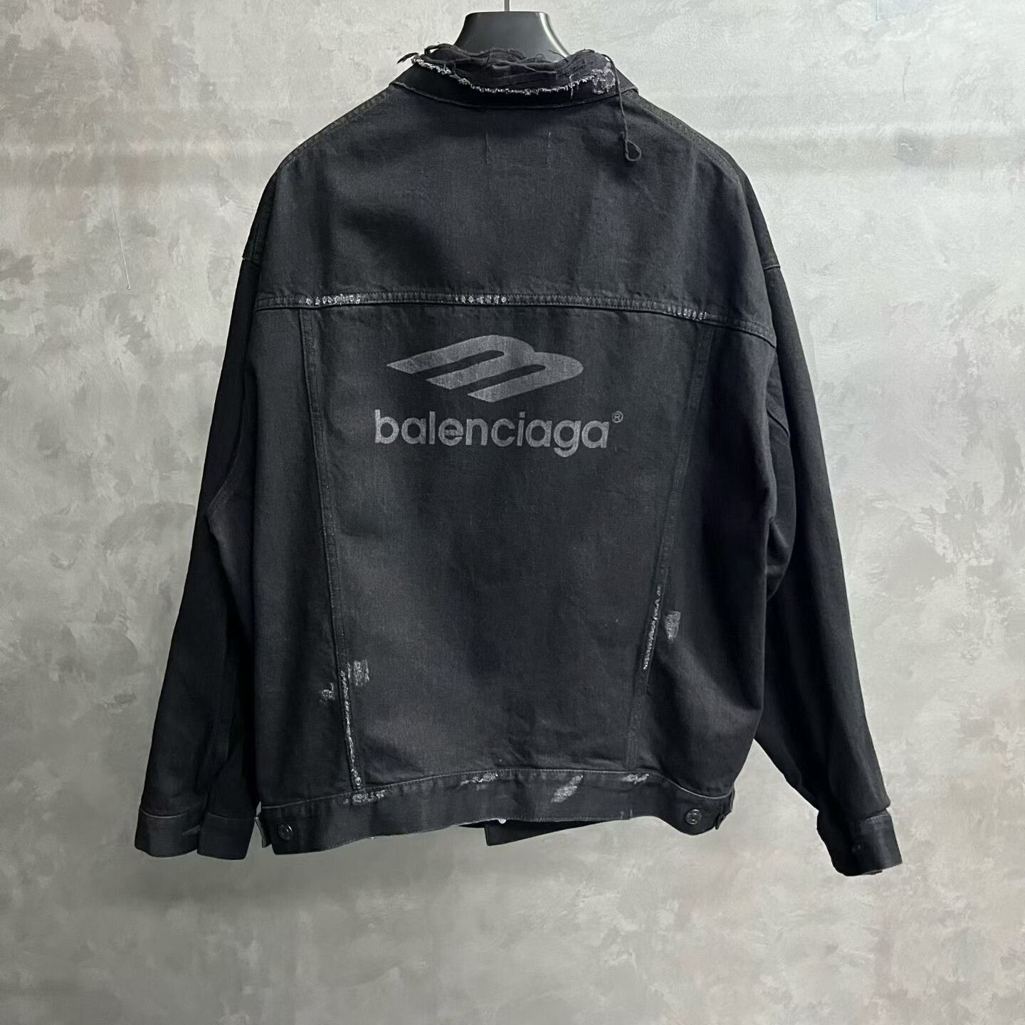 Balenciaga balenciaga black denim jacket with single buttons Size US M / EU 48-50 / 2 - 1 Thumbnail
