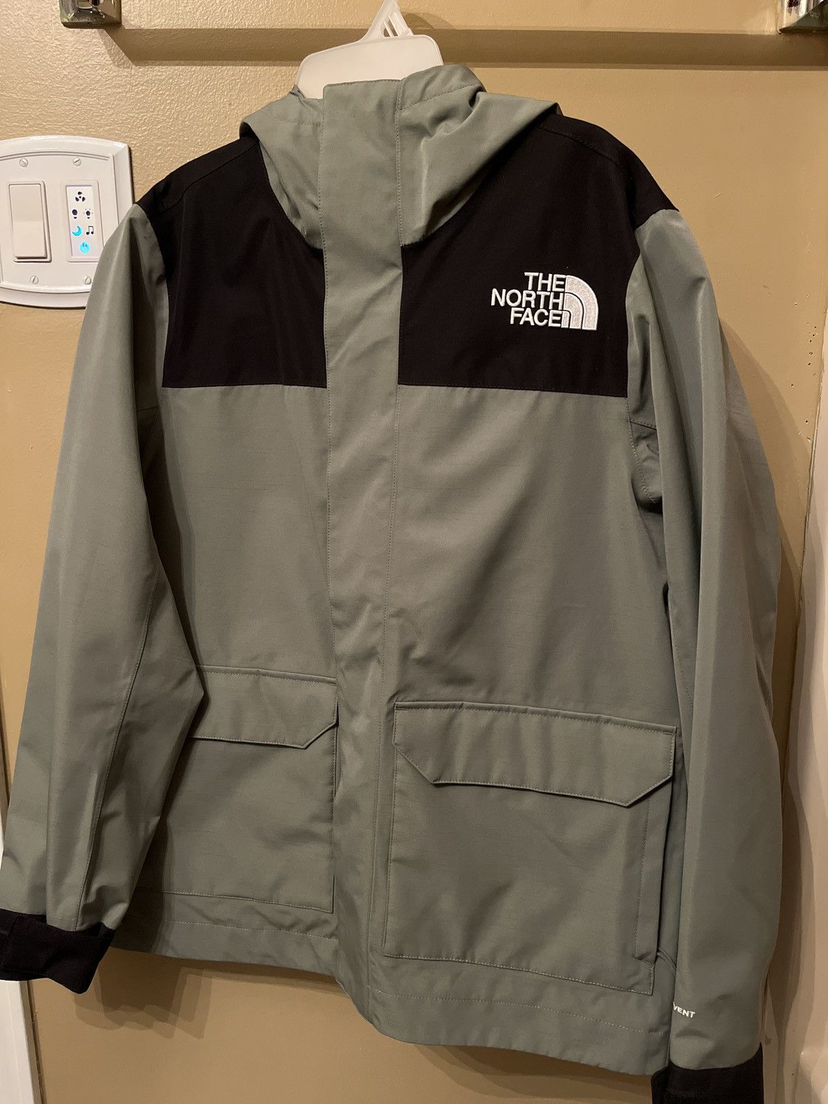 The North Face Clay Grey North Face Jacket Size US M / EU 48-50 / 2 - 3 Thumbnail