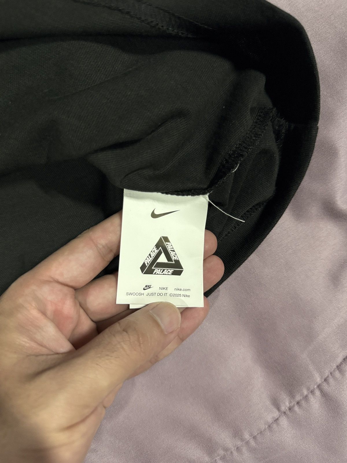 Nike Palace nike tee Size US L / EU 52-54 / 3 - 6 Thumbnail