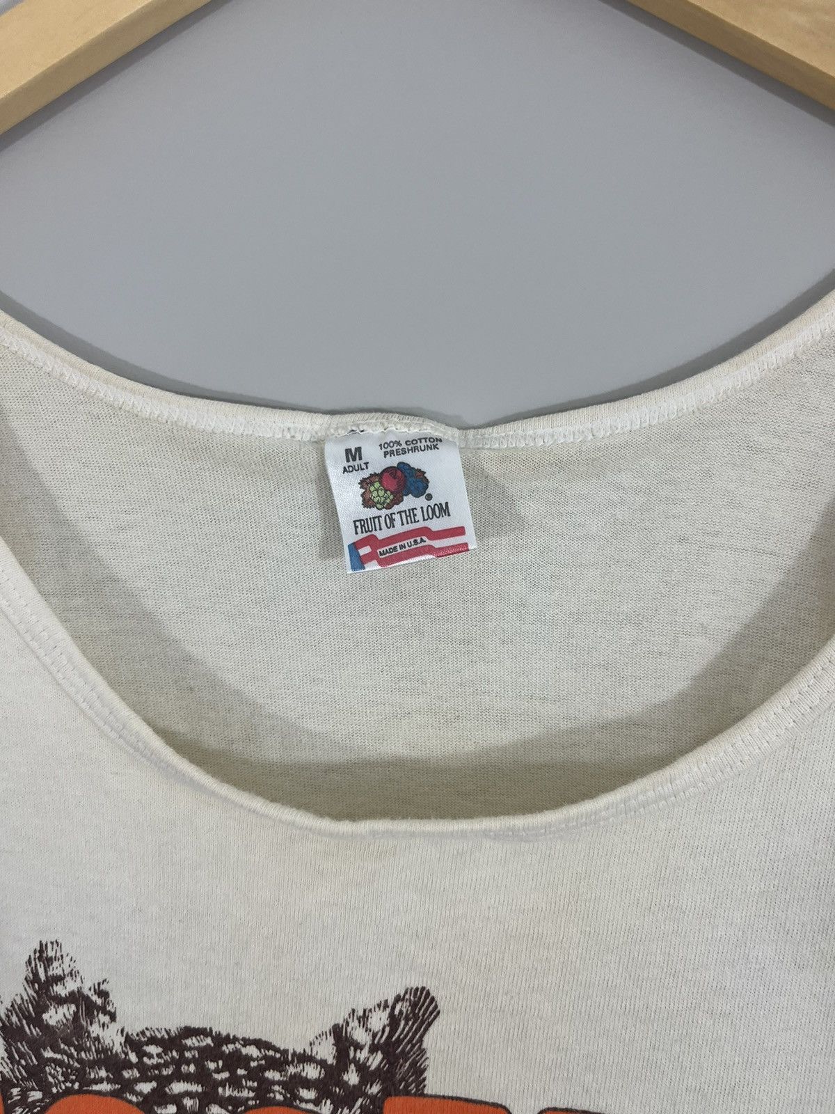 Vintage Single Stitch Hooters Distressed Retro Tank Top Size US M / EU 48-50 / 2 - 4 Thumbnail