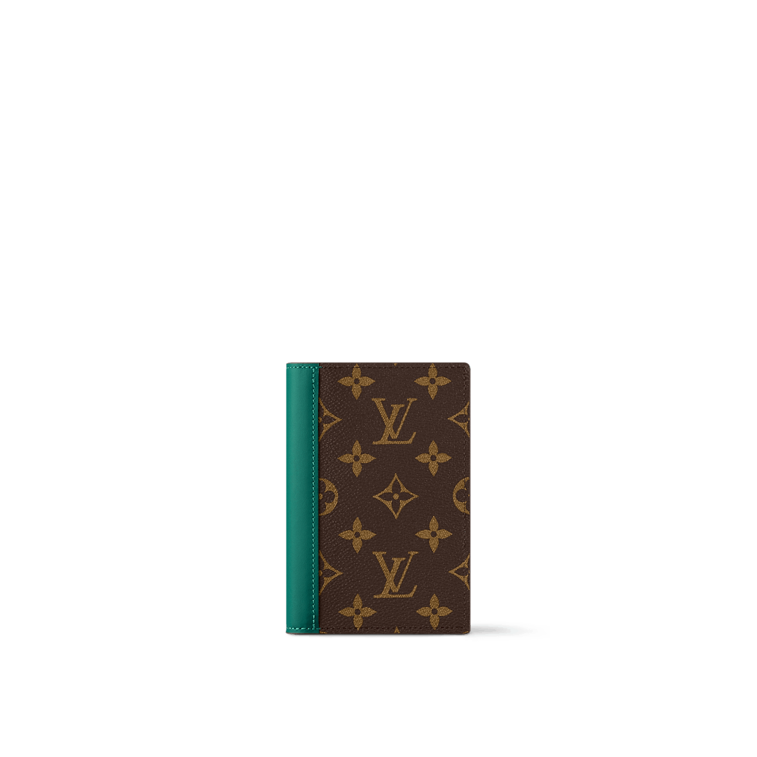 Louis Vuitton Passport Cover Size ONE SIZE - 1 Thumbnail