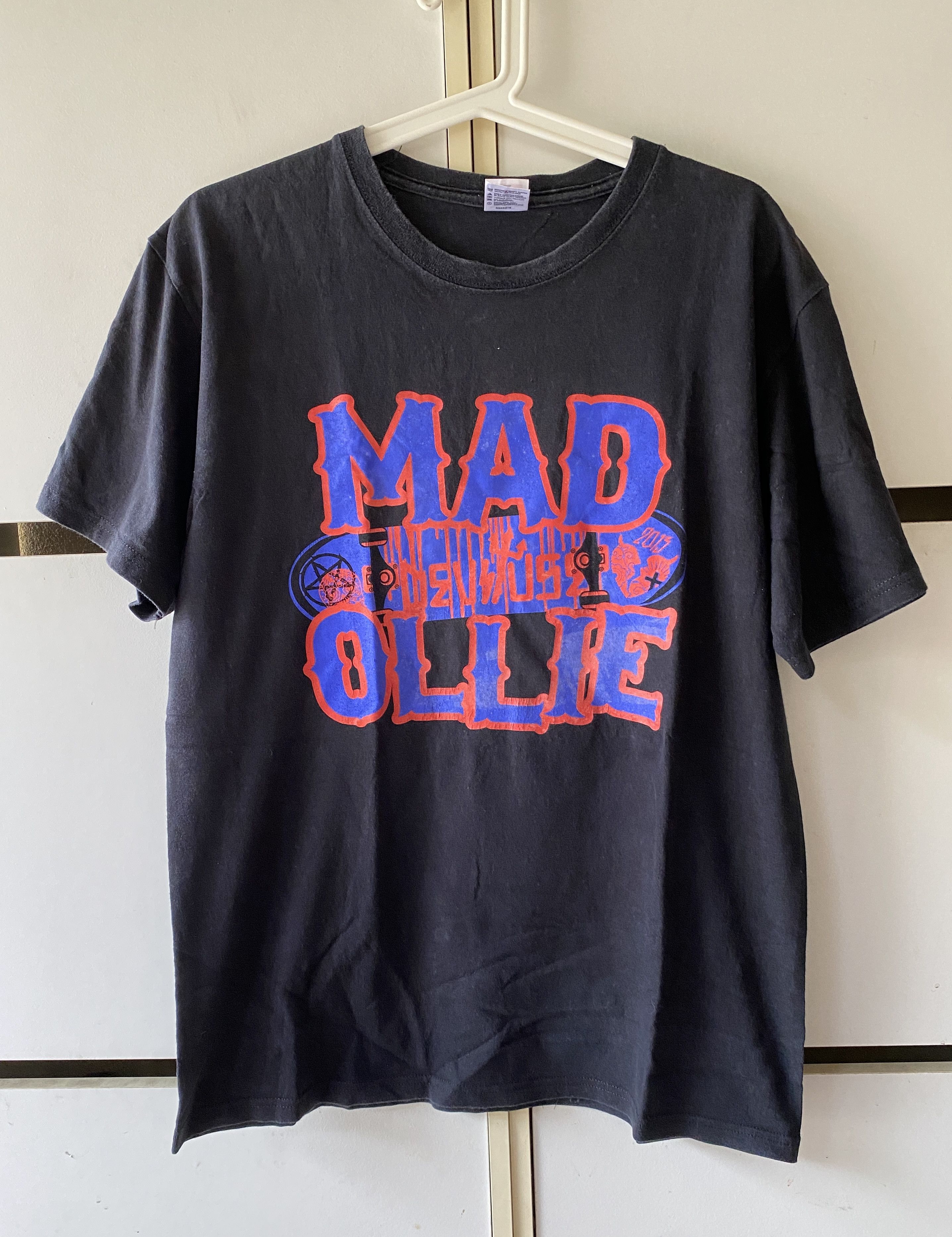 Band Tees Y2K MAD OLLIE BAND T SHIRT Size US M / EU 48-50 / 2 - 1 Thumbnail
