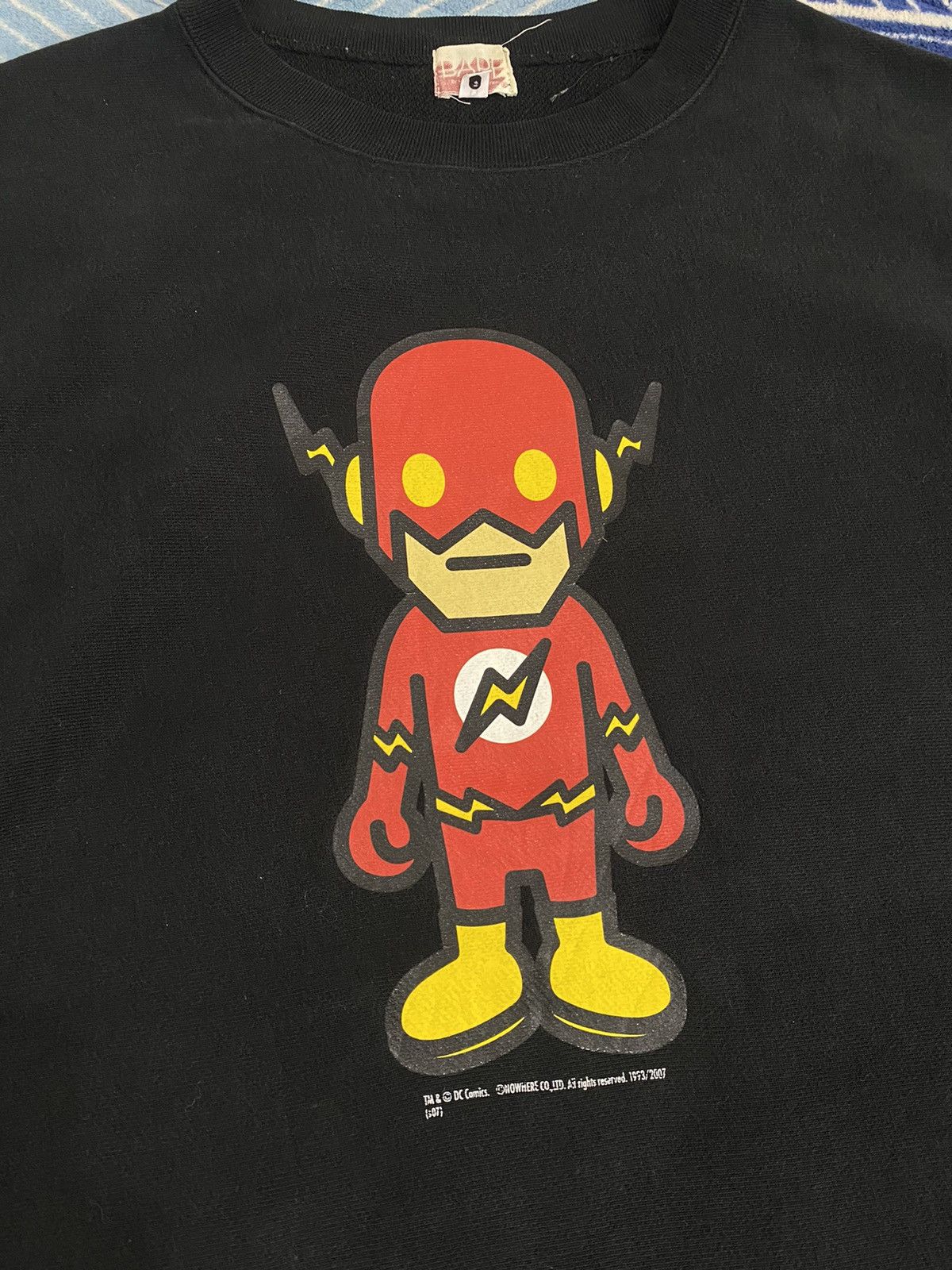 Bape × DC Comics Bape x DC Comics The Flash Crewneck 2007 Size US L / EU 52-54 / 3 - 3 Thumbnail