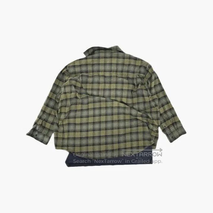 Balenciaga Balenciaga Green Plaid Distressed Long Sleeve Shirt. Size US M / EU 48-50 / 2 - 3 Thumbnail