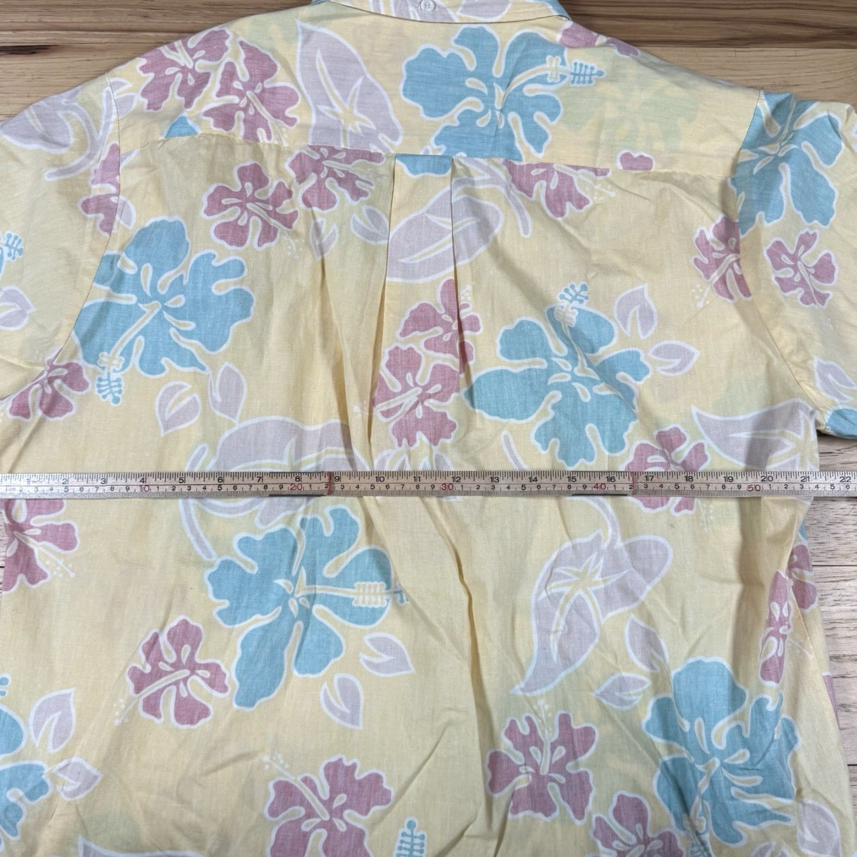 Vintage VINTAGE Kahala Shirt Mens L Yellow Floral Hawaiian Button-Up Beach Camp AOP Mens Size US L / EU 52-54 / 3 - 4 Thumbnail