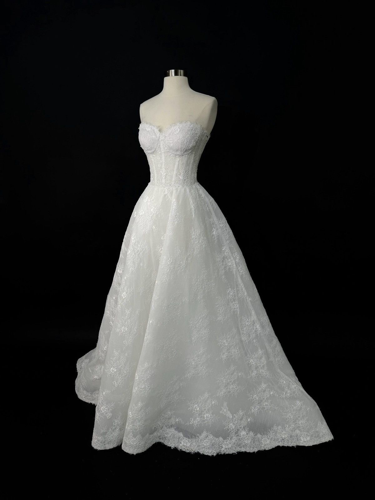Other Preloved US 2 Anna Augusta French Corded Lace Bridal Gown Size XS / US 0-2 / IT 36-38 - 2 Thumbnail