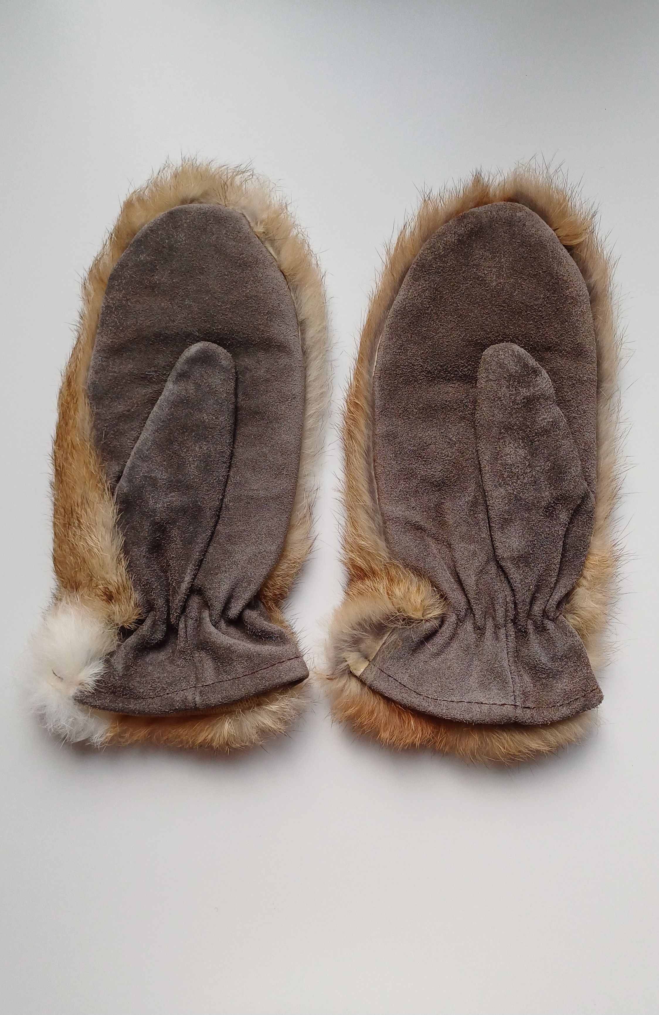 Vintage Beautiful gloves made of rabbit fur size S Size ONE SIZE - 2 Thumbnail