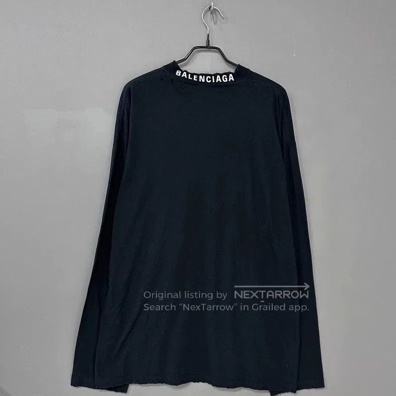 Balenciaga Balenciaga Logo Collar Long Sleeve Top. Size US L / EU 52-54 / 3 - 1 Thumbnail