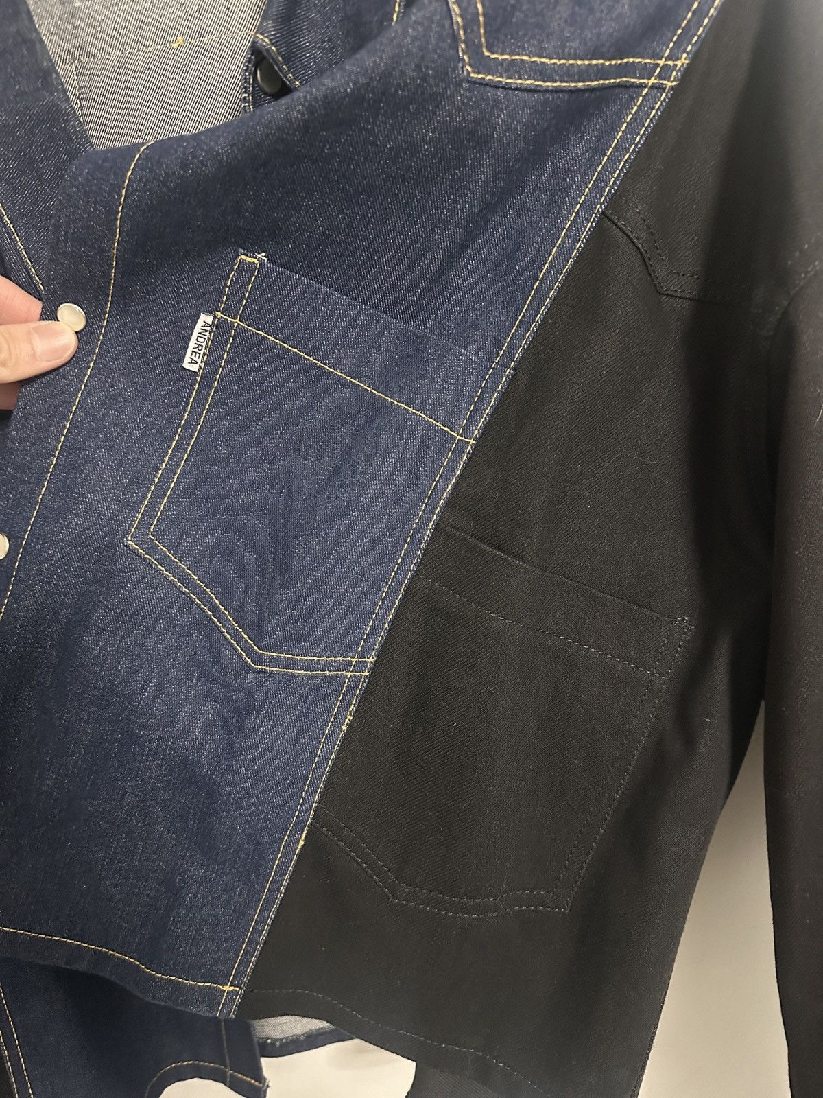 Andrea Crews Blue and black denim crop jacket Size US S / EU 44-46 / 1 - 6 Thumbnail