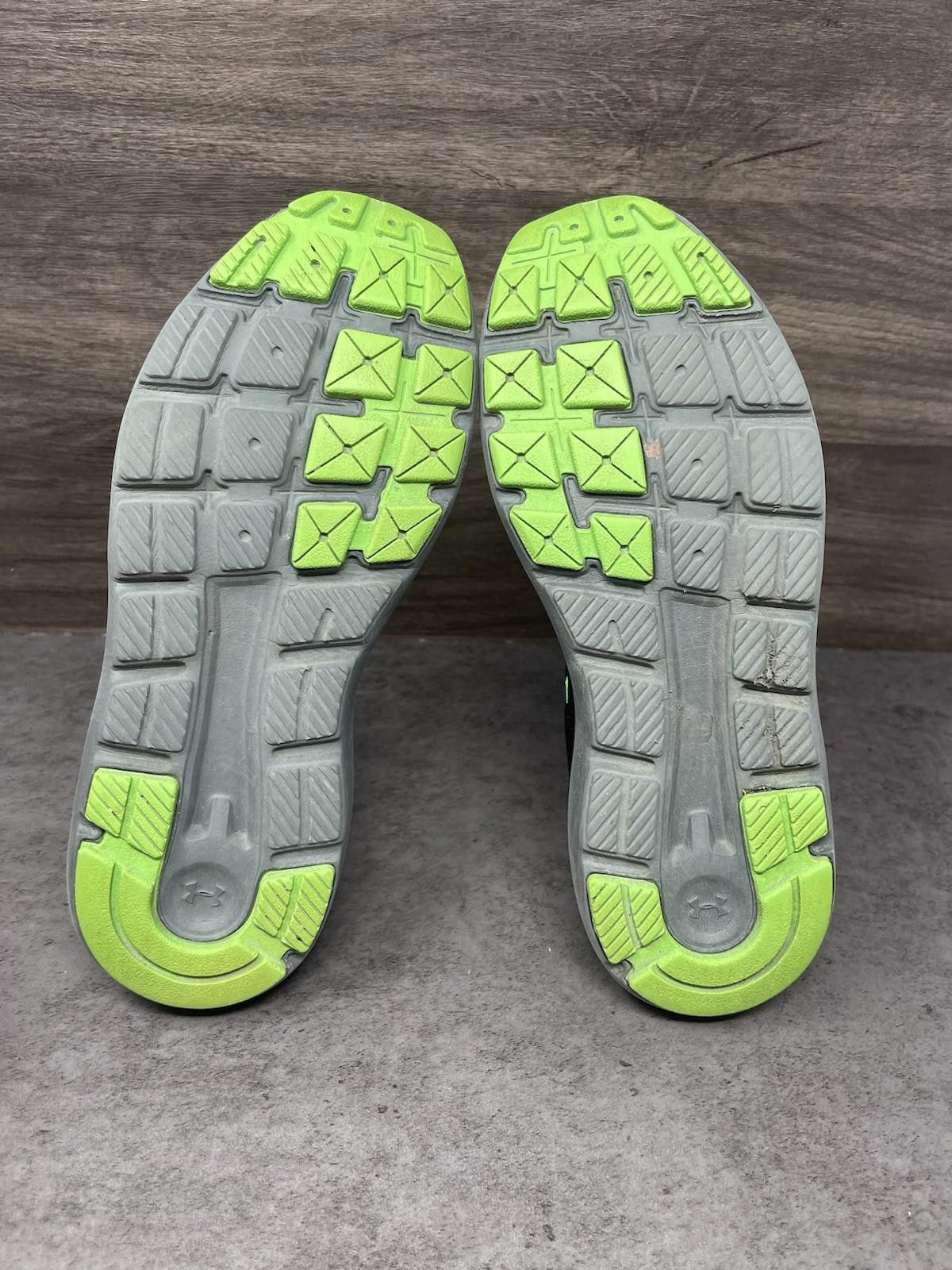 Under Armour Under Armlur UA GS Surge 2 Sneakers Kids Size 6 Size US 6 / EU 39 - 8 Thumbnail