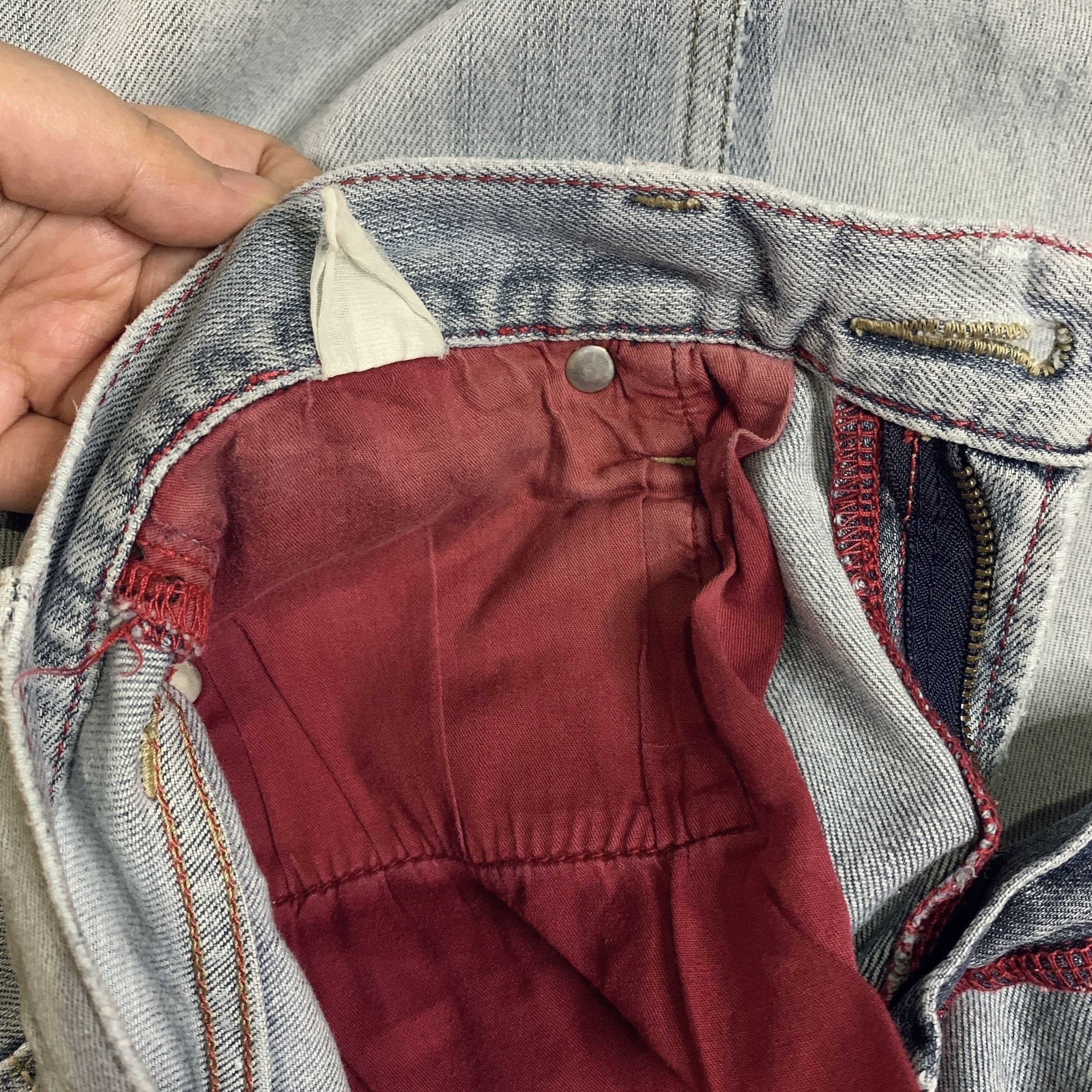 Japanese Brand Vintage Japanese Brand Light Wash Distressed Flare Jeans Size US 32 / EU 48 - 7 Thumbnail