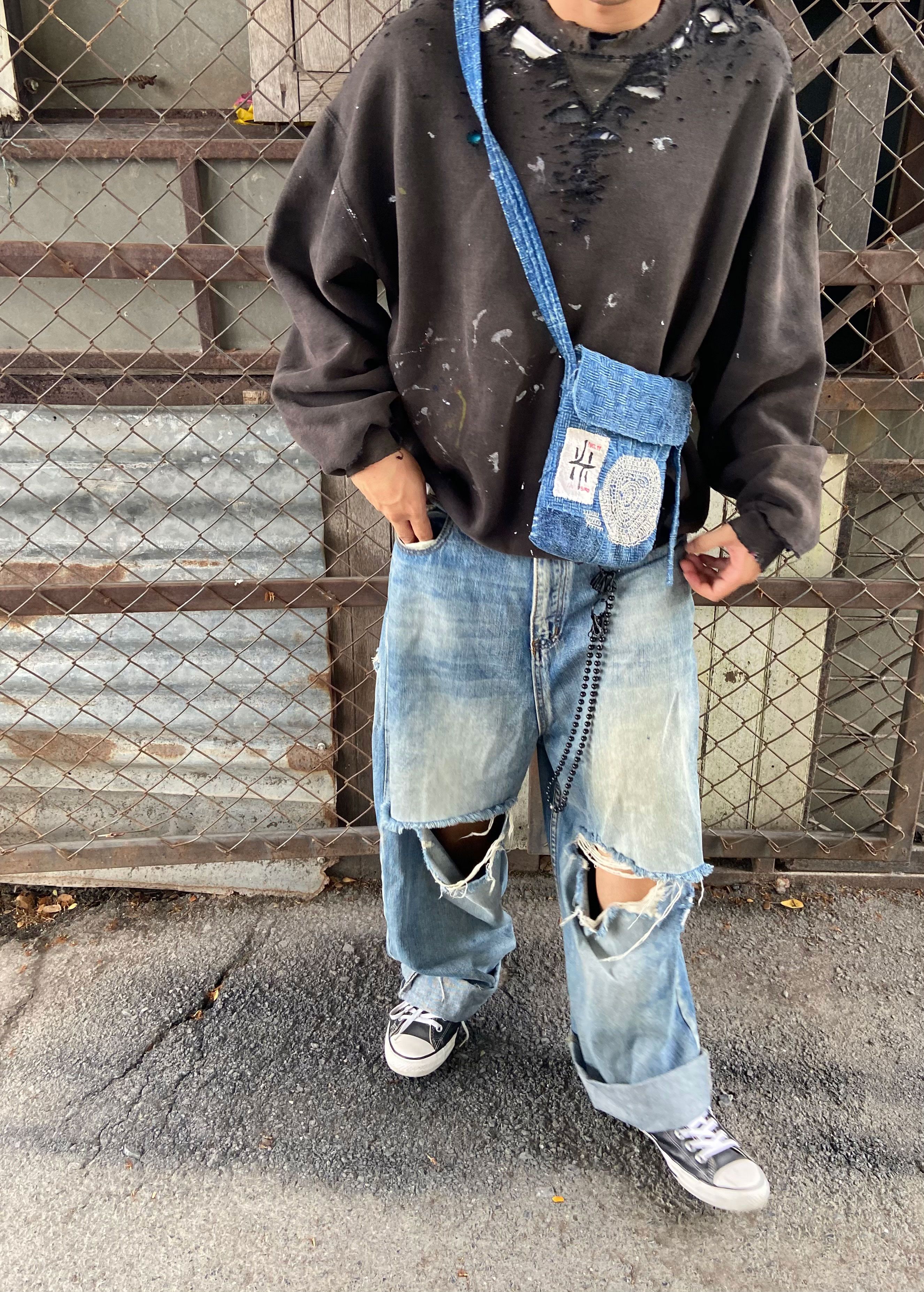 Vintage 90s Thrashed Distressed & Faded Russell Sweatshir ERD Grunge Size US XL / EU 56 / 4 - 8 Thumbnail