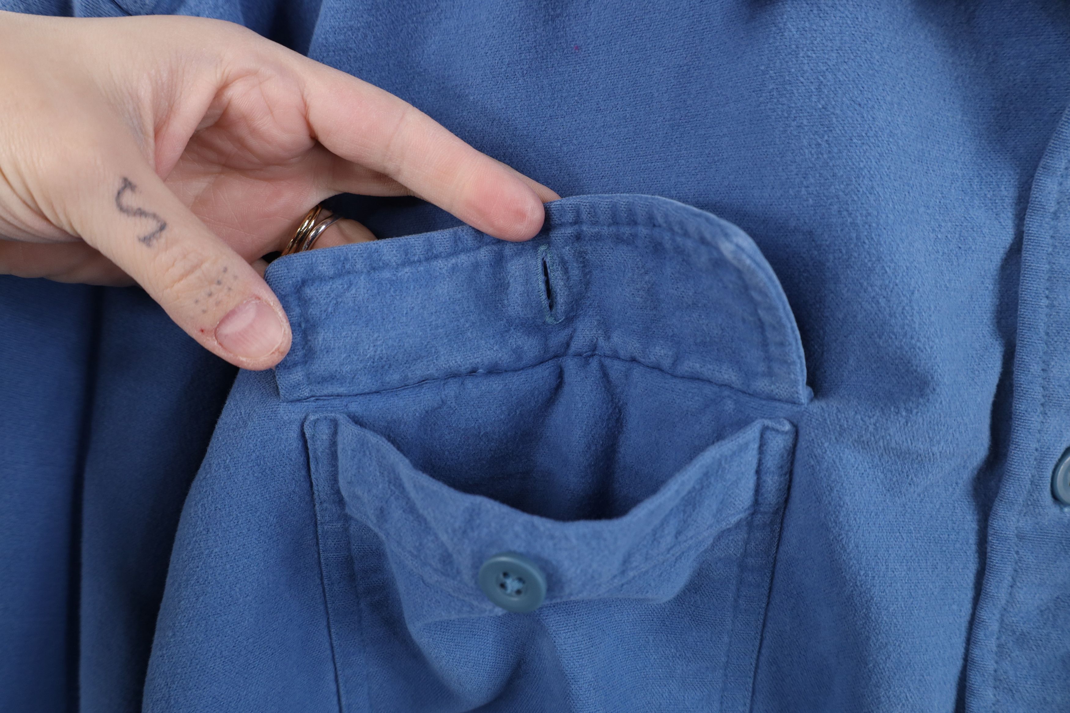 L.L. Bean Vintage LL Bean Chamois Cloth Collared Button Shirt Blue Size US XXL / EU 58 / 5 - 8 Thumbnail