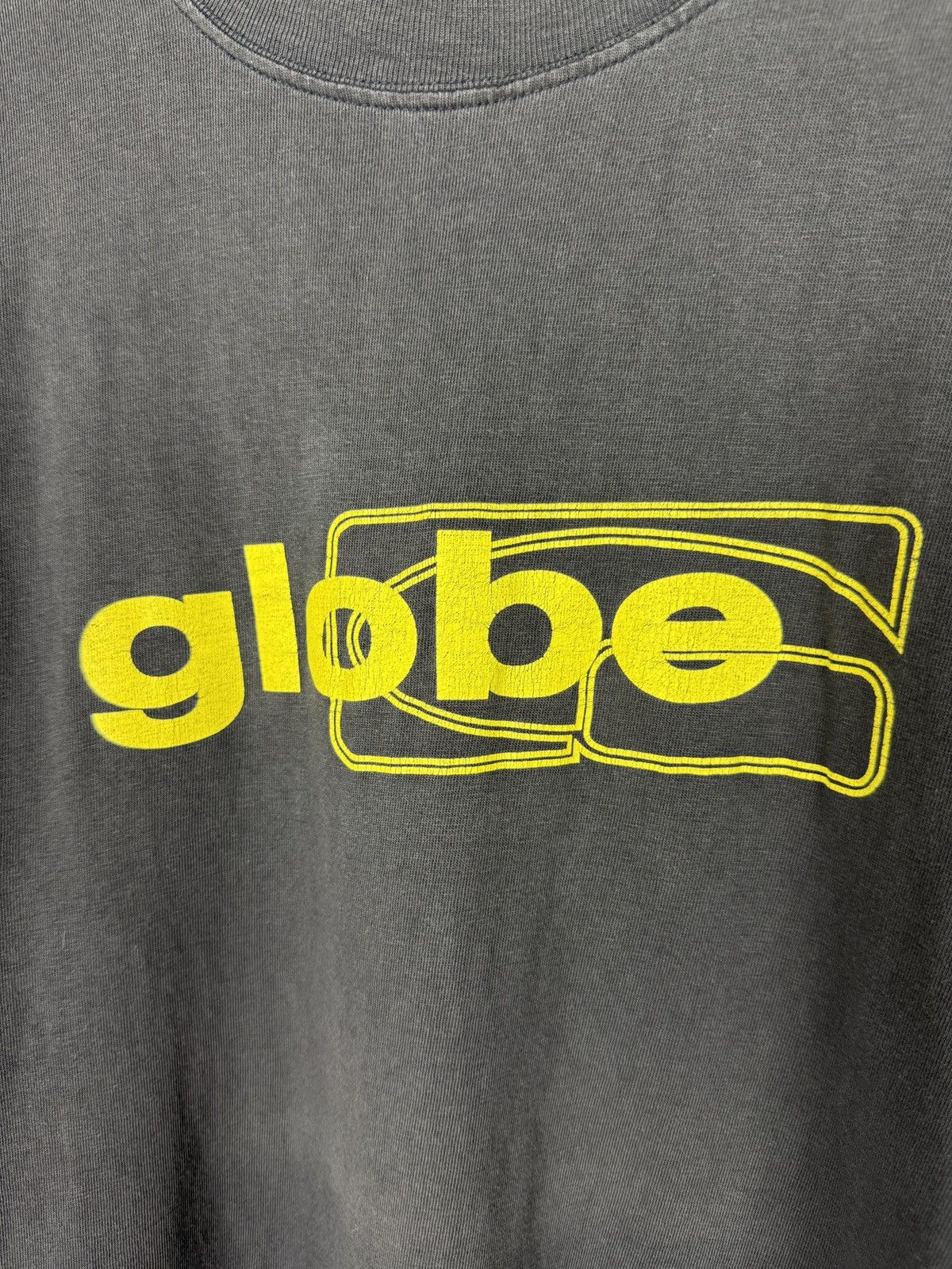 Globe 1990’s Vintage Globe Skateboards Australia Logo Long Sleeve Size US L / EU 52-54 / 3 - 6 Thumbnail