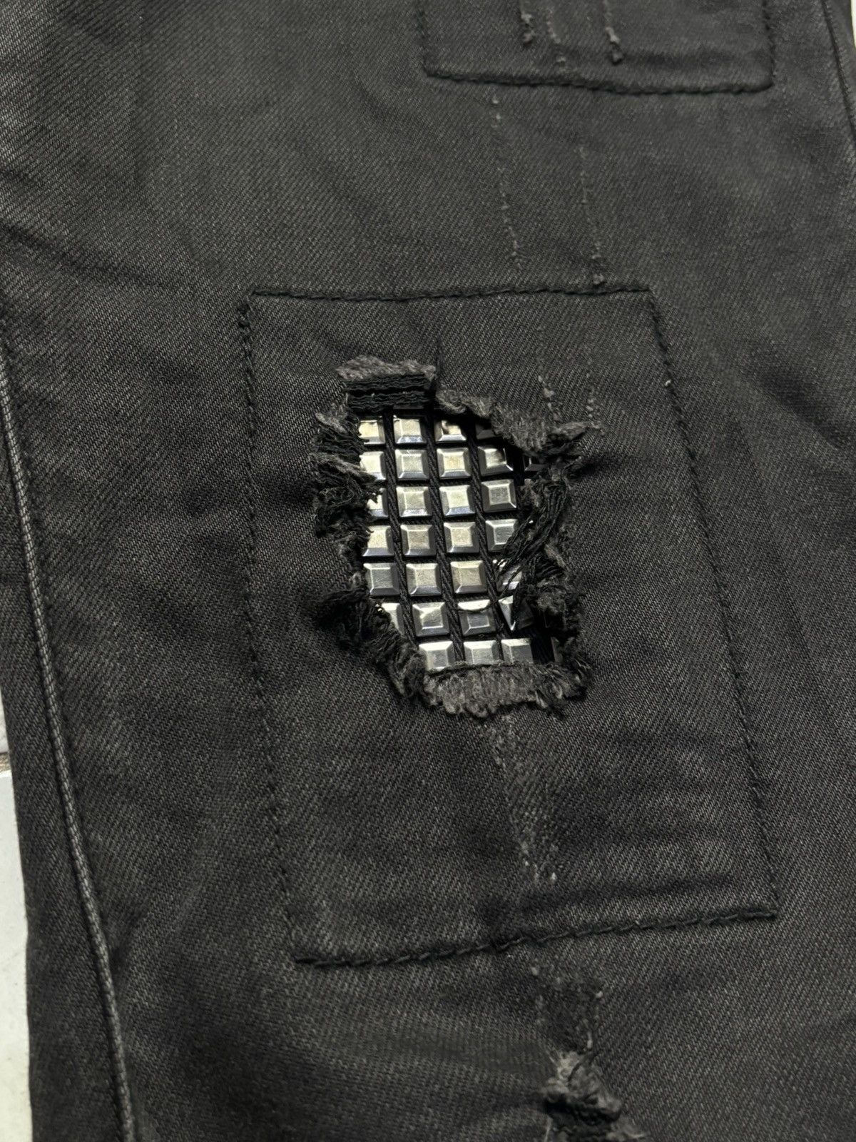 Hedi Slimane Studded Distressed Skinny Denim Jeans Size US 29 - 7 Thumbnail