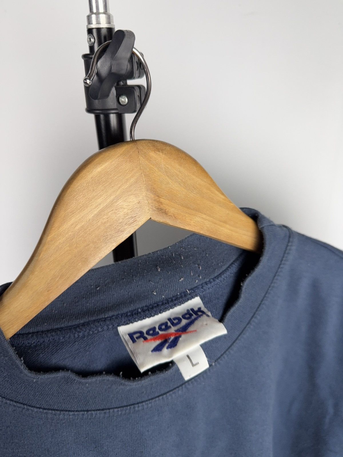Reebok Vintage 90s Retro Reebok Faded Logo Crewneck Sweatshirt Size US L / EU 52-54 / 3 - 6 Thumbnail