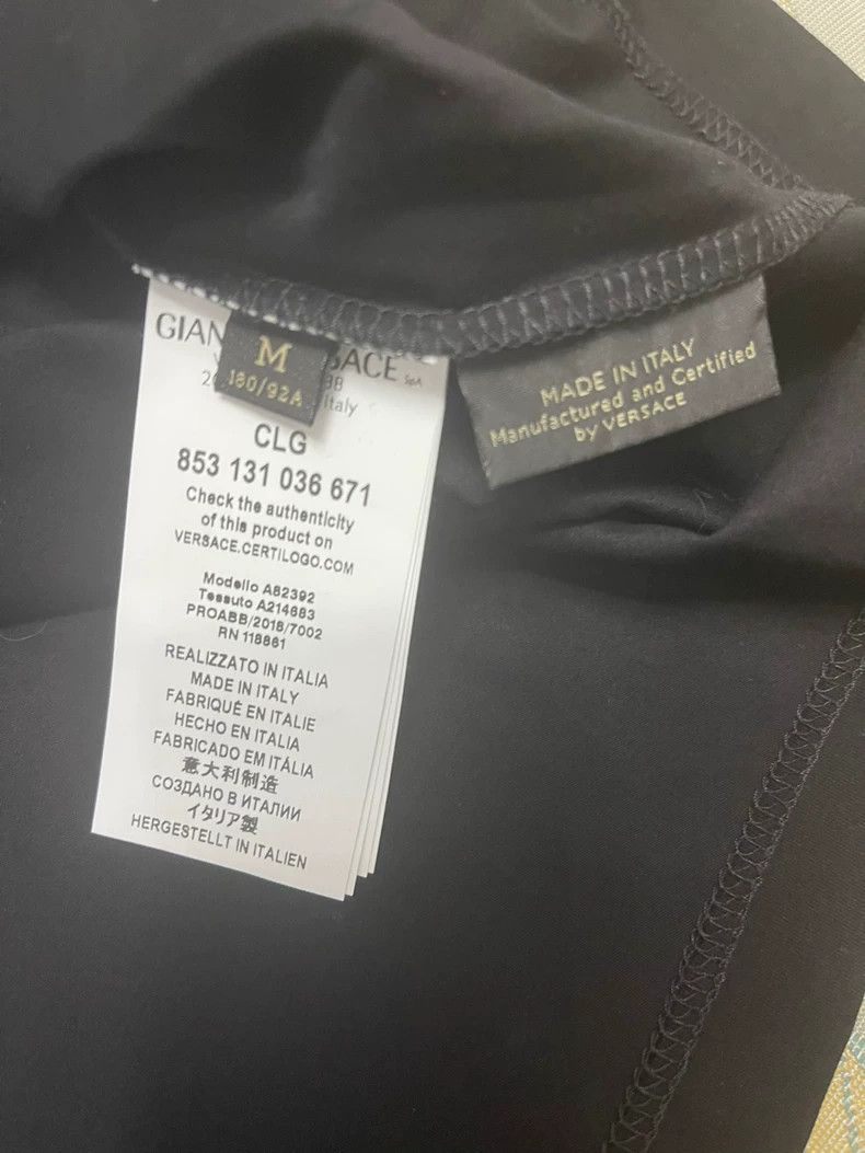 Versace Versace Sequined short sleeves Size US M / EU 48-50 / 2 - 4 Thumbnail
