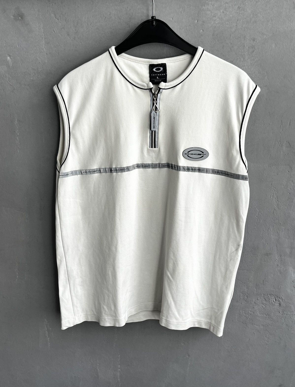 Oakley × Vintage Vintage Oakley Software Reflective Tank Top 90s Size US L / EU 52-54 / 3 - 1 Thumbnail