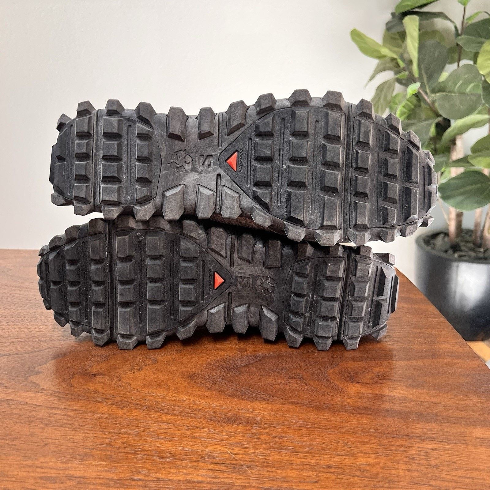 Salomon Salomon Snowclog Mid 11.5 Ultralight Practically New Size US 11 / EU 44 - 7 Thumbnail