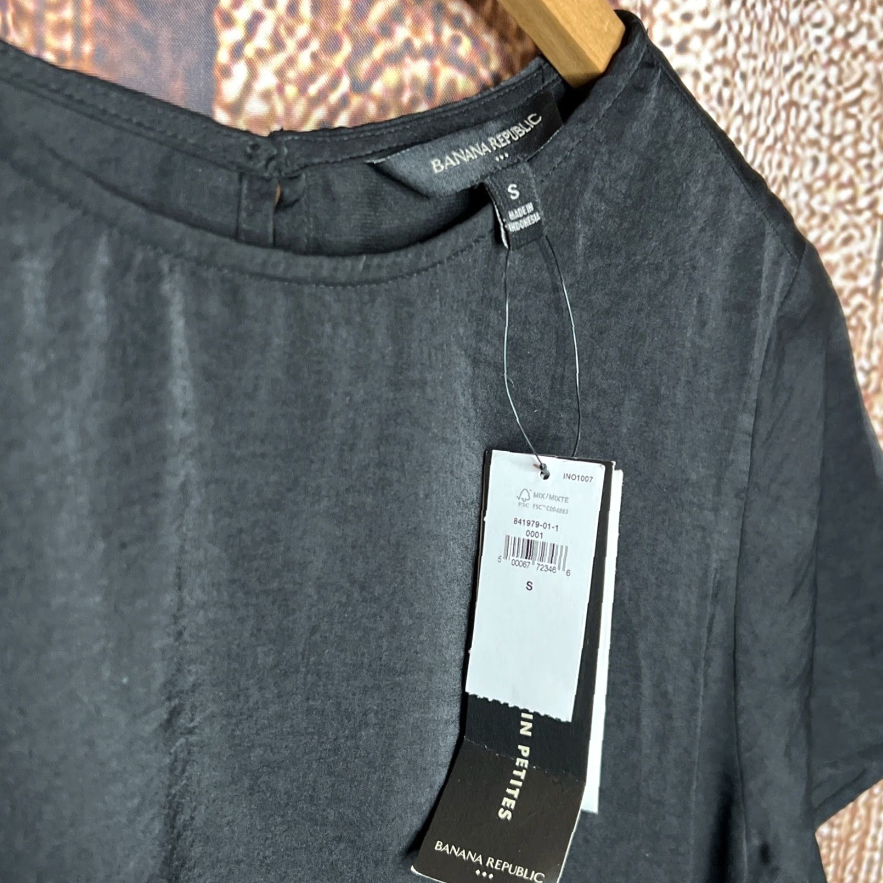 Banana Republic VINTAGE Banana Republic Womens Black NWT Blouse Casual Size Small Size S / US 4 / IT 40 - 2 Thumbnail