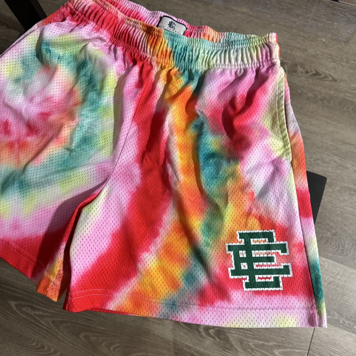 Eric Emanuel Eric Emanuel Tie Dye Green Shorts XL Size US 35 - 2 Thumbnail