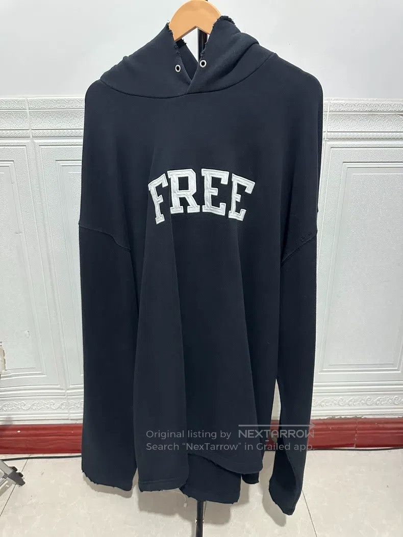 Balenciaga Balenciaga Black Hoodie Size US S / EU 44-46 / 1 - 1 Thumbnail