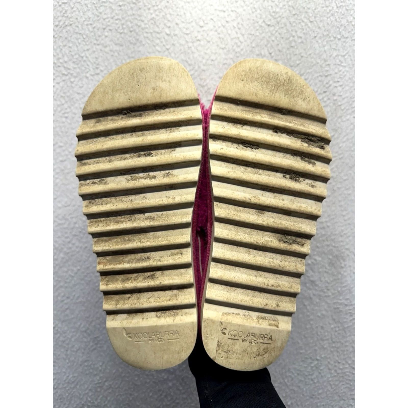 Vintage Koolaburra By UGG Pink Fluffy Slippers With Elastic Strap & Platform Sole Slipper Womens 10 Pink Platform Slipper Womens Size US 10 / IT 40 - 4 Thumbnail