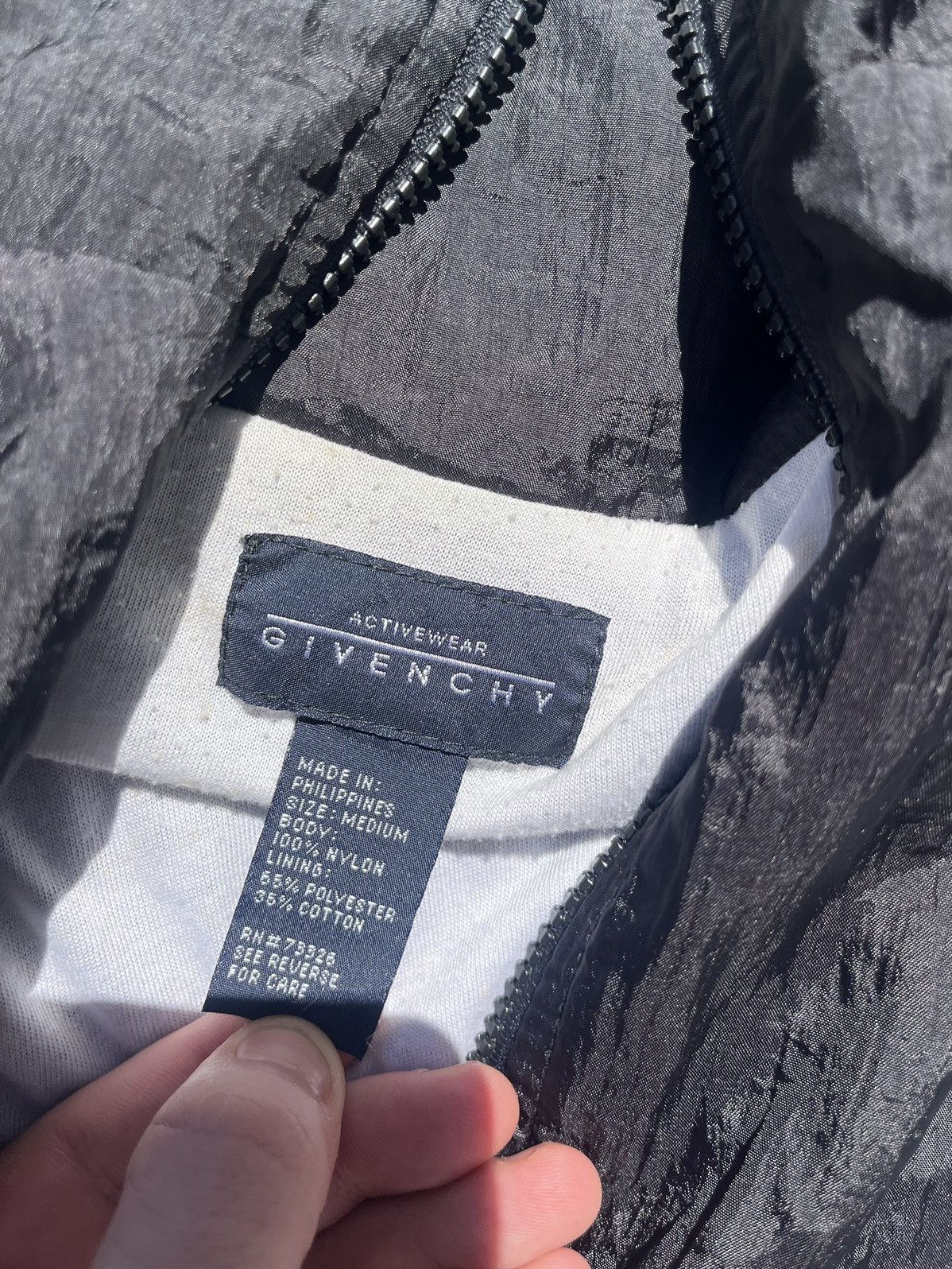 Vintage Vintage 90s Givenchy jacket Size US M / EU 48-50 / 2 - 3 Thumbnail