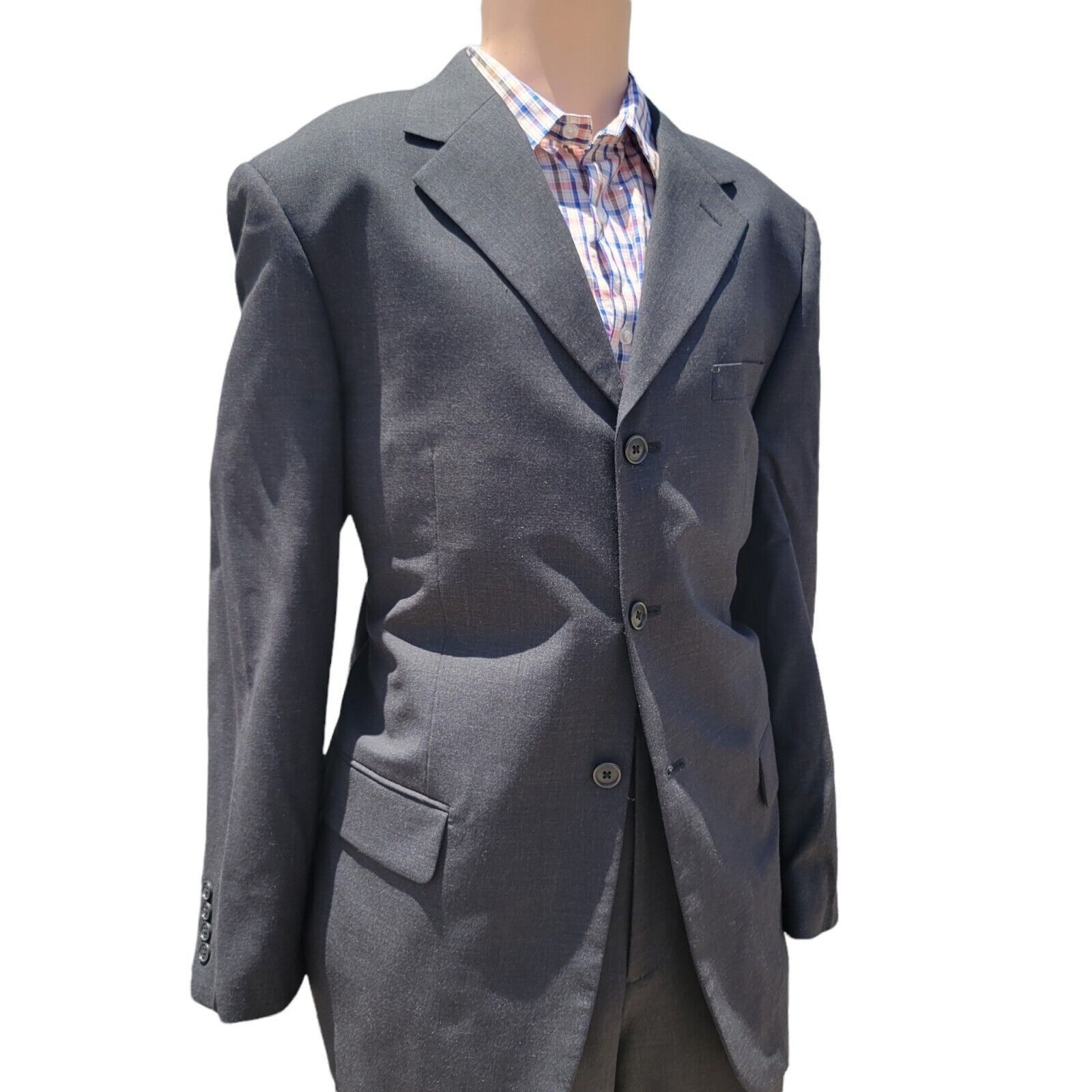 Other Men's 3 Button, side vent wool suit. Size 43R. Size 44R - 3 Thumbnail