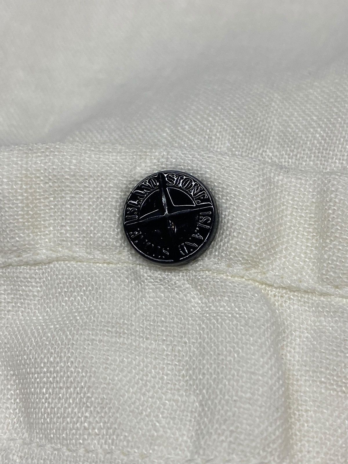 Stone Island Vintage Stone Island White Linen Shirt Old Money Vibes Size US L / EU 52-54 / 3 - 14 Thumbnail