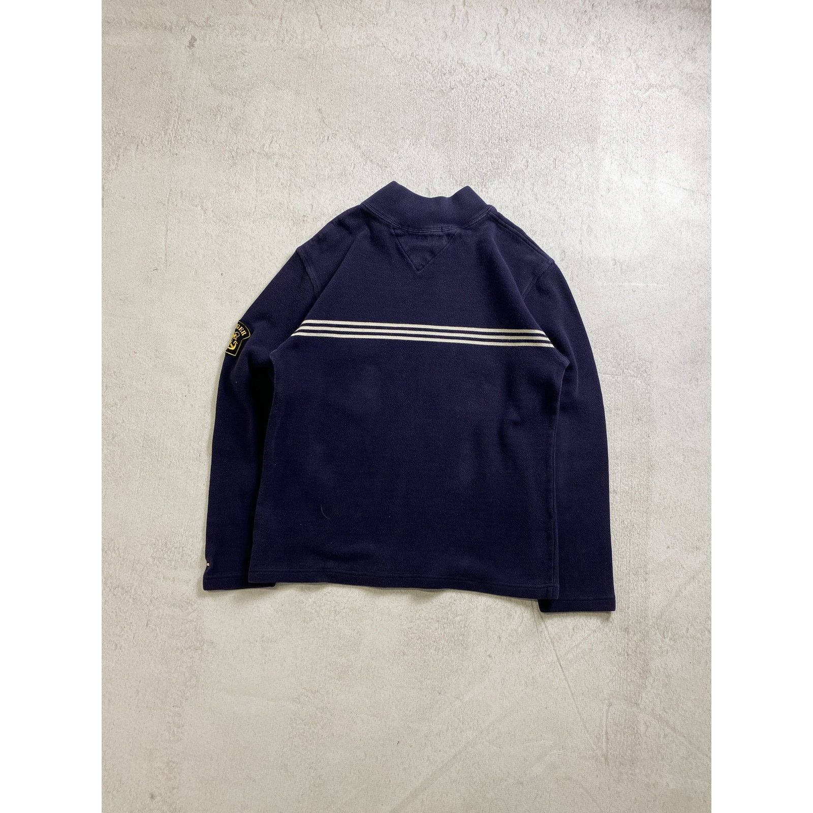 Tommy Hilfiger Vintage 00s Tommy Hilfiger Sweatshirt - Women's Medium Size M / US 6-8 / IT 42-44 - 2 Thumbnail