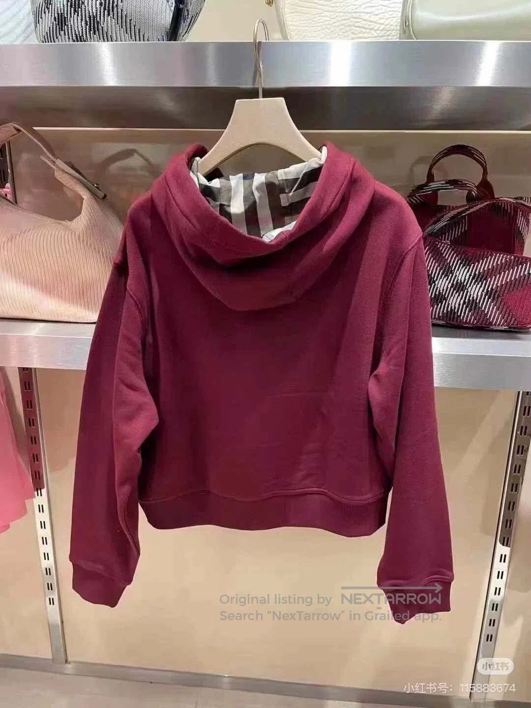 Burberry Burberry Women's Logo Check Hoodie. Size XL / US 12-14 / IT 48-50 - 3 Thumbnail