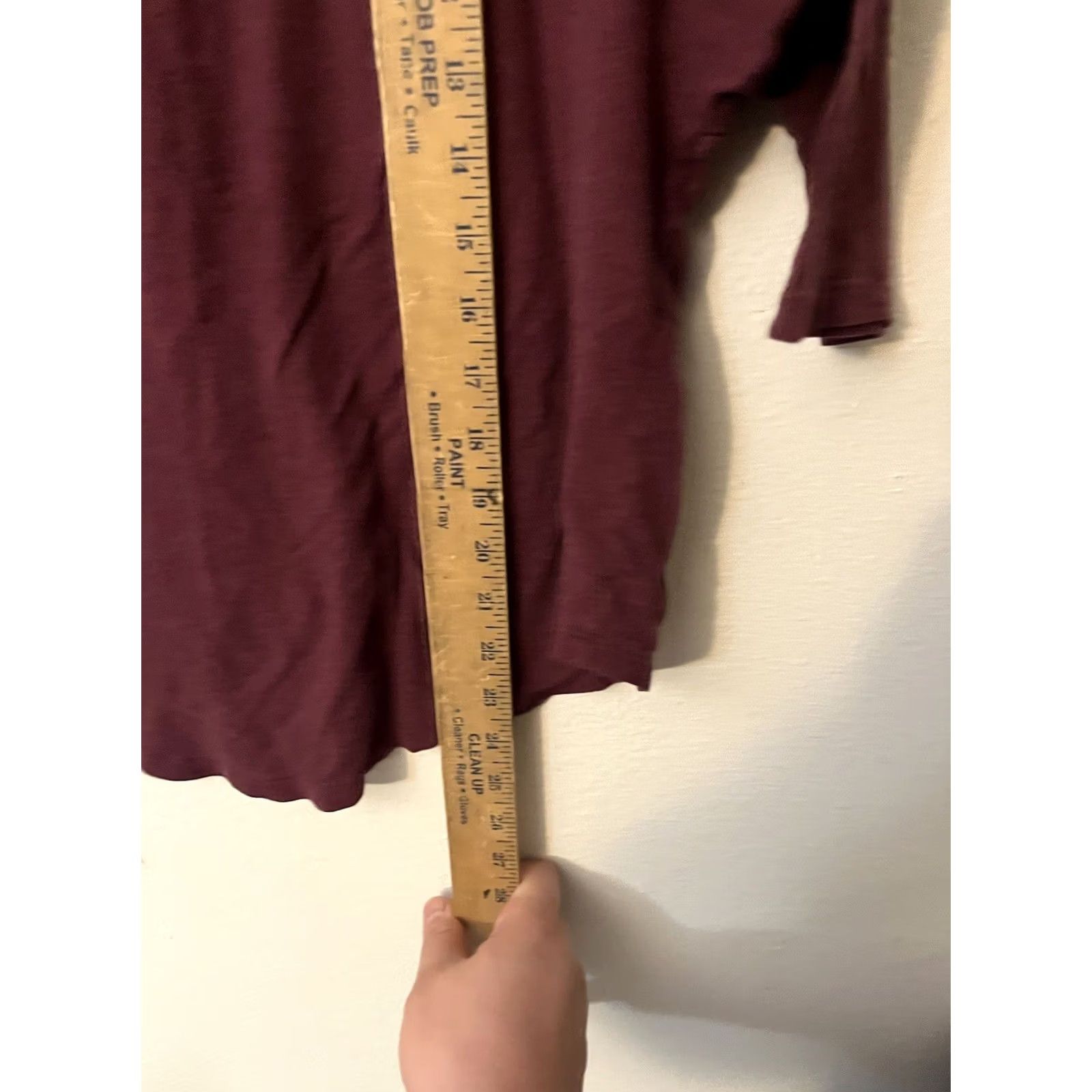 Victoria's Secret Victoria's Secret Pink T-Shirt Womens S Pullover 3/4 Sleeve Maroon Round Neck Size S / US 4 / IT 40 - 4 Thumbnail