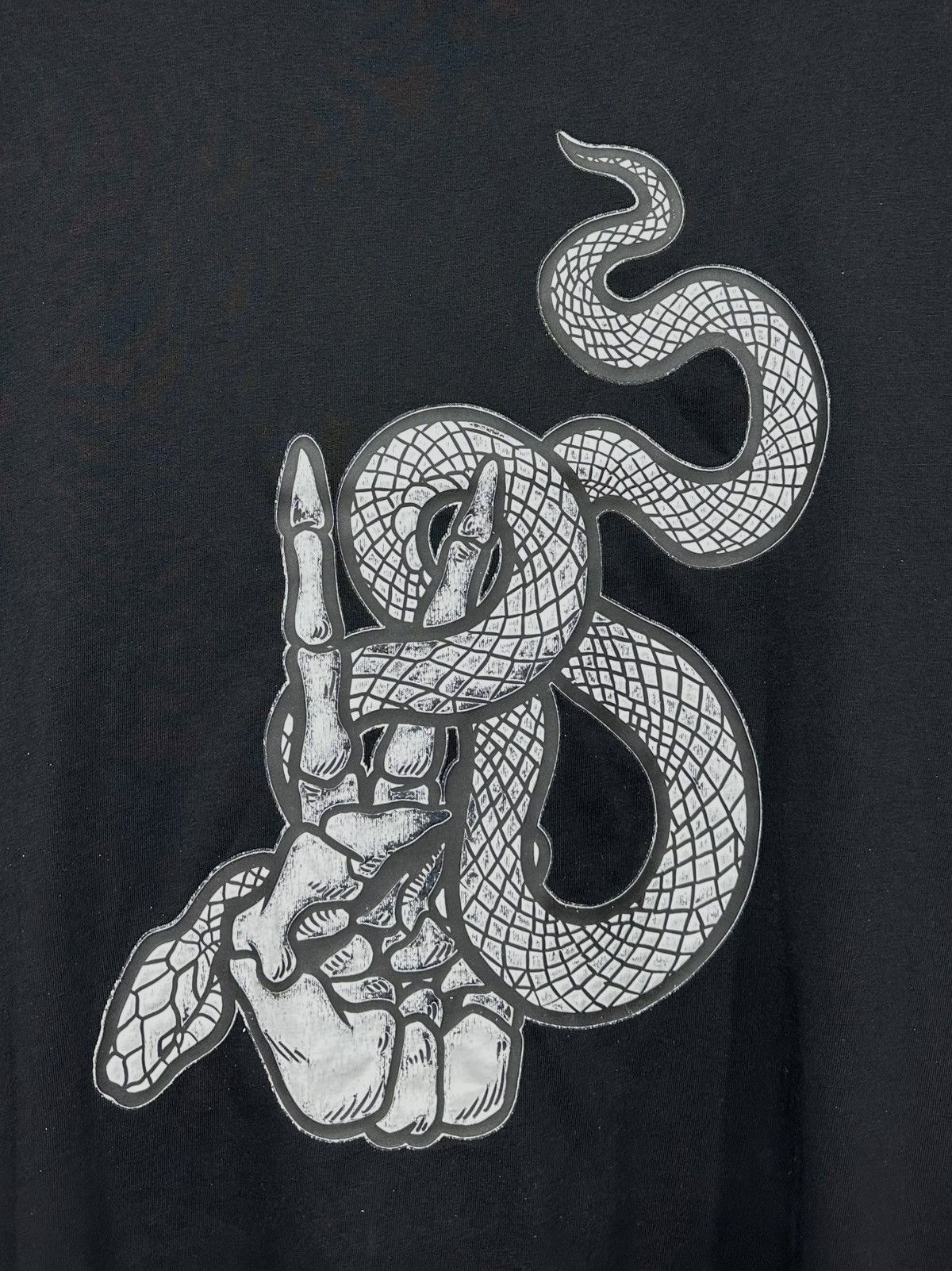 Just Cavalli Vintage Black Snakes 🐍 Just Cavalli Luxury T-shirt Size US S / EU 44-46 / 1 - 3 Thumbnail