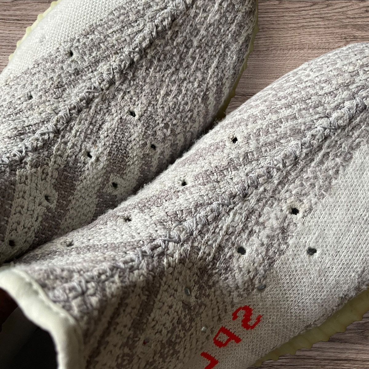 Yeezy YEEZY BOOST 350 V2 Size US 10 / EU 43 - 3 Thumbnail