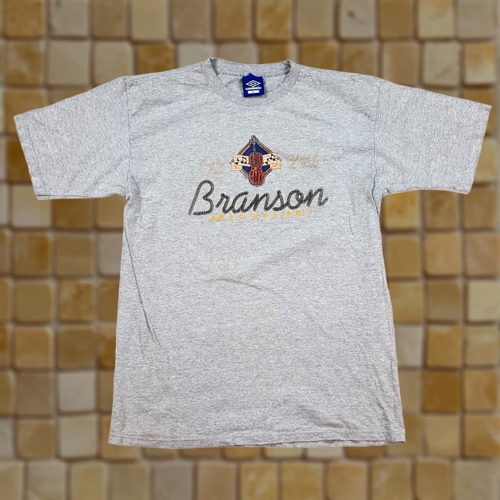 Umbro VINTAGE Branson Missouri Country Music Umbro T-Shirt Mens L Gray 90s Location Graphic Print Size US L / EU 52-54 / 3 - 1 Thumbnail