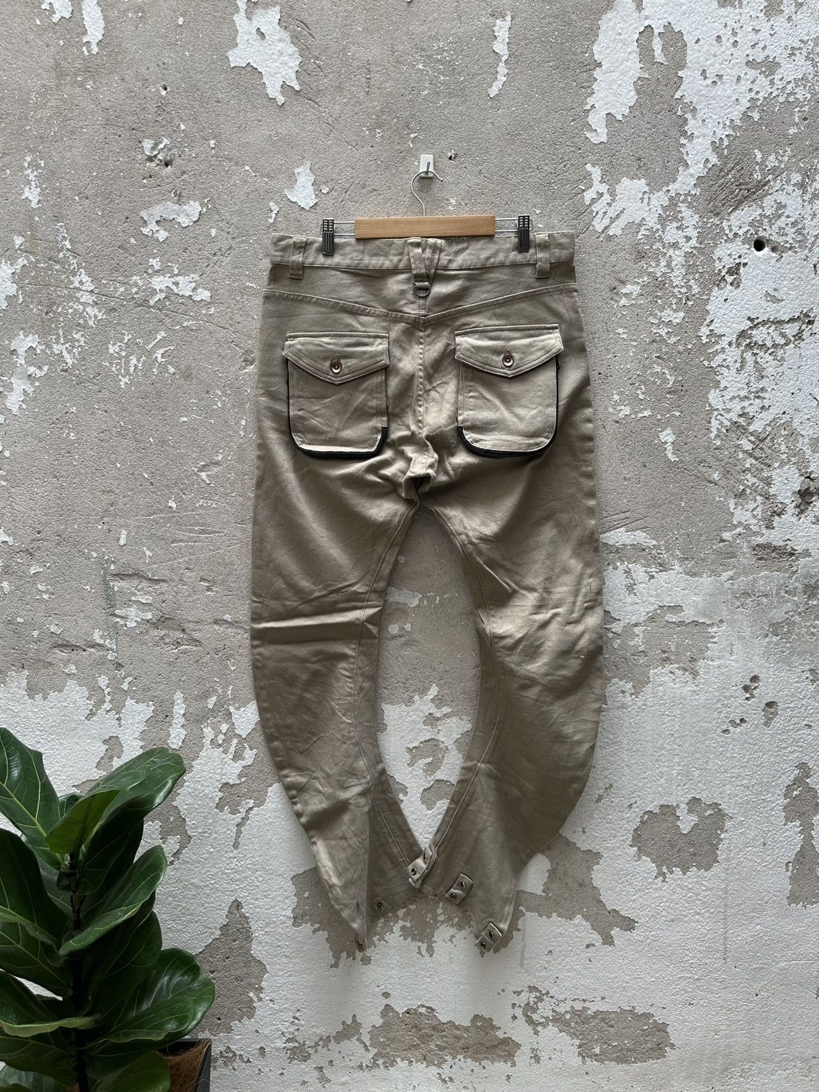 PPFM Authentic PPFM Curves avant garde style trousers Size US 34 / EU 50 - 2 Thumbnail