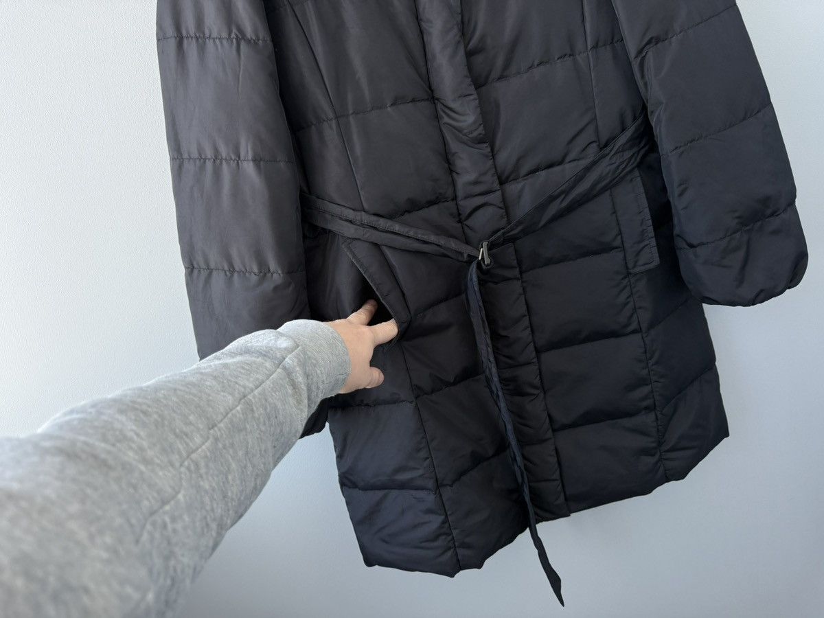 Max Mara Weekend Max Mara Down Coat Womans Size L / US 10 / IT 46 - 8 Thumbnail