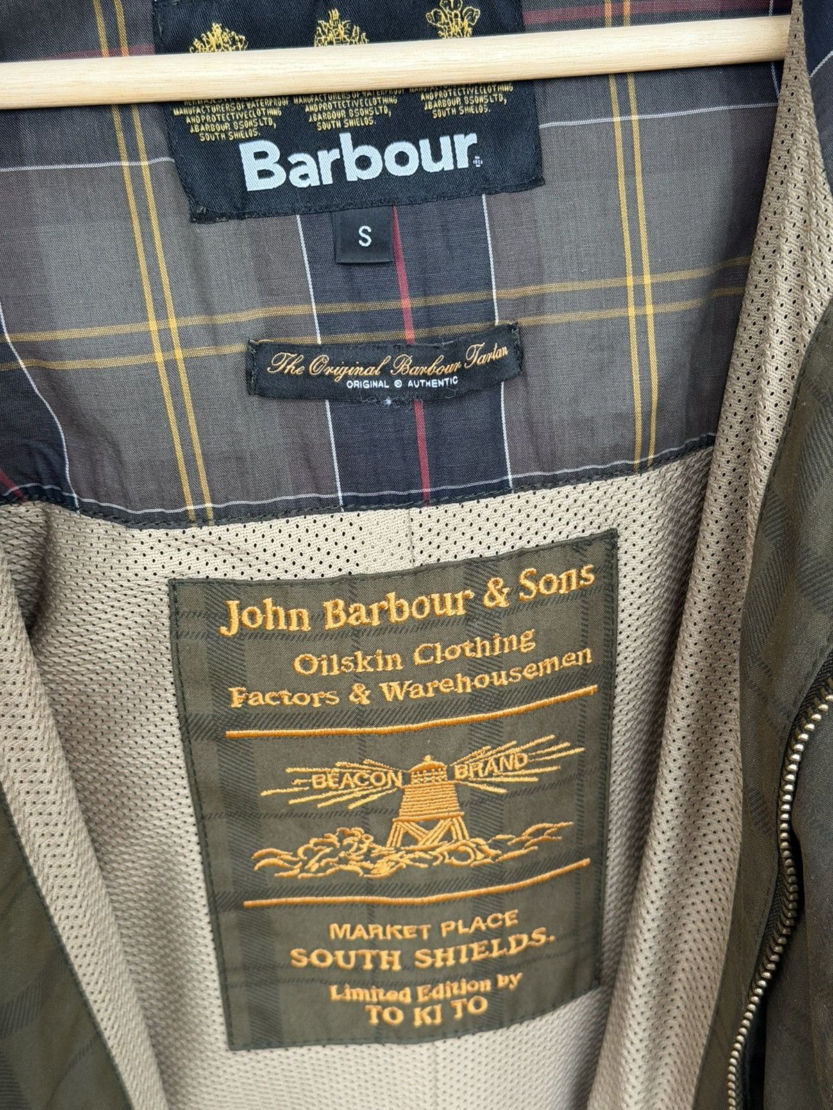 Barbour × TO KI TO Barbour × TO KI TO Utility Hooded Jacket Rare Limited Collab Size S / US 4 / IT 40 - 4 Thumbnail