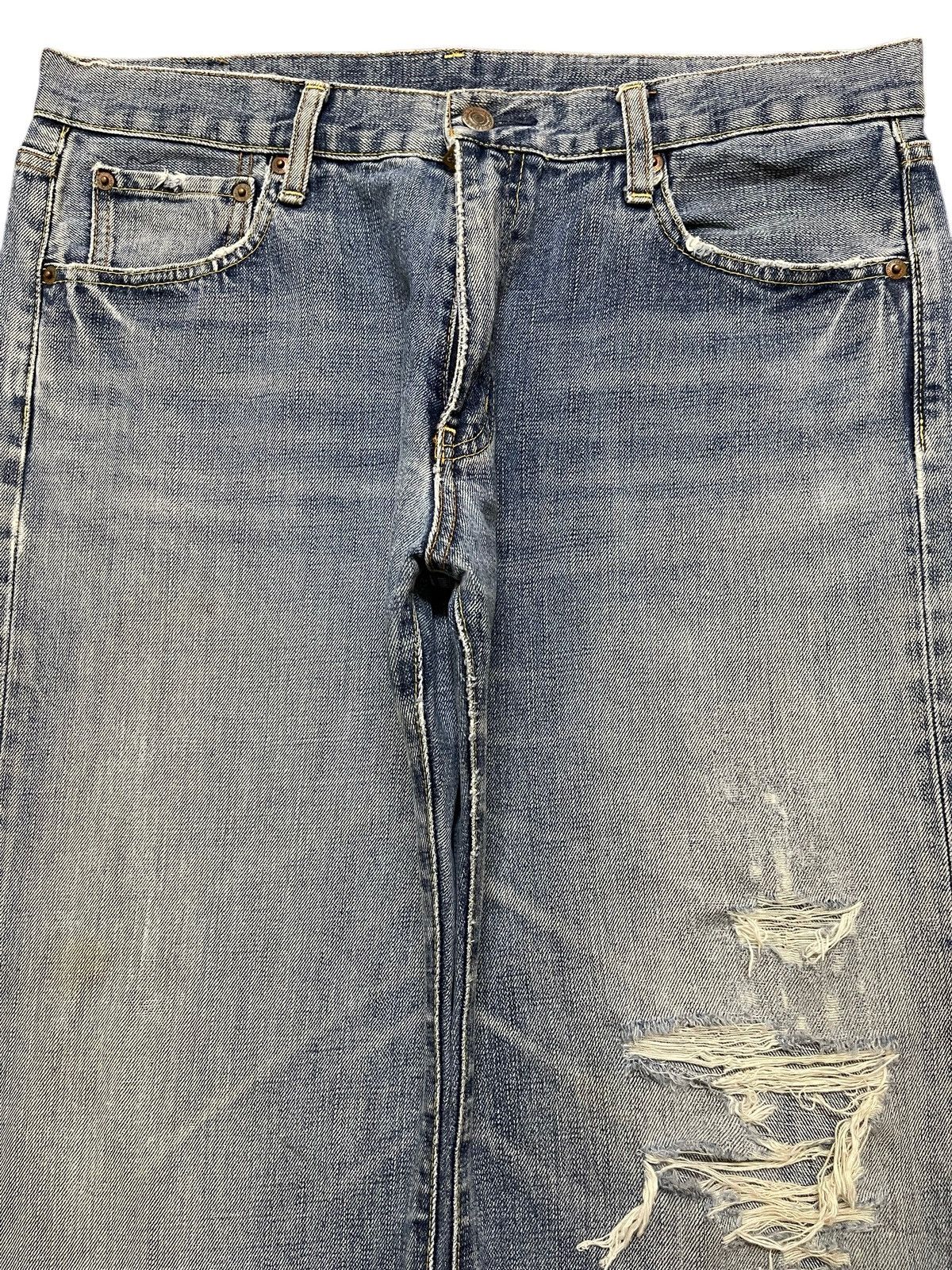 Uniqlo Vintage Japanese Uniqlo Blue Faded Wash Distressed Baggy Size US 34 / EU 50 - 3 Thumbnail